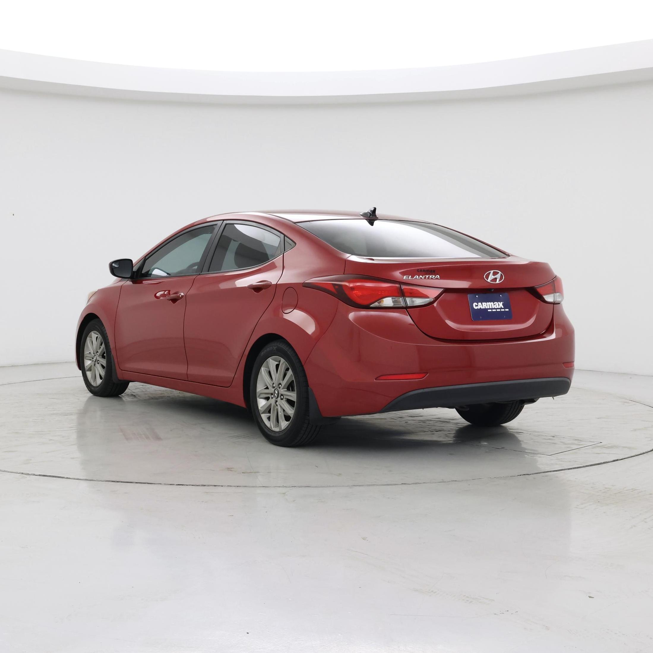 Thumbnail: 2015 Hyundai Elantra - 2