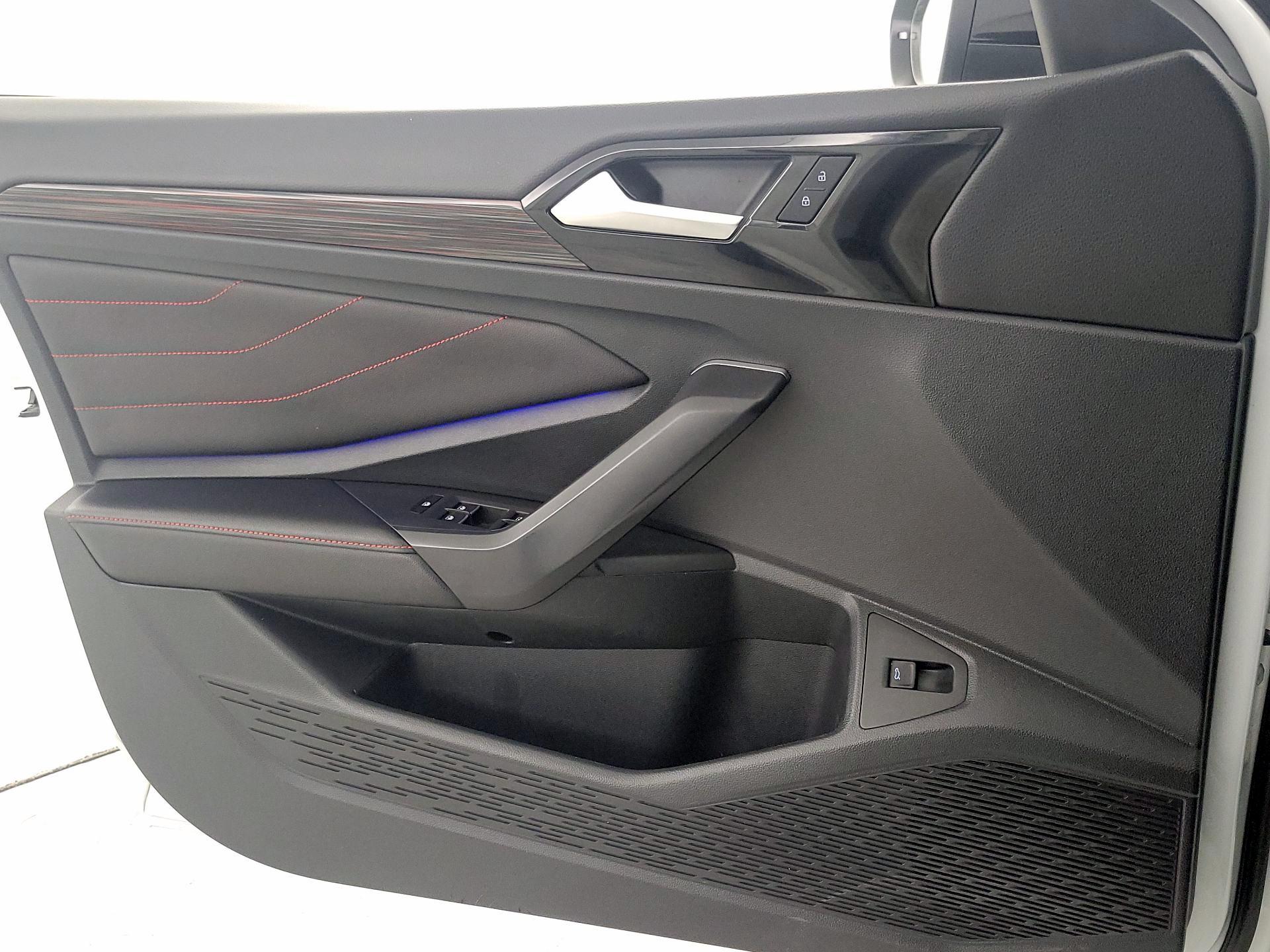 Thumbnail: 2022 Volkswagen Jetta - 12