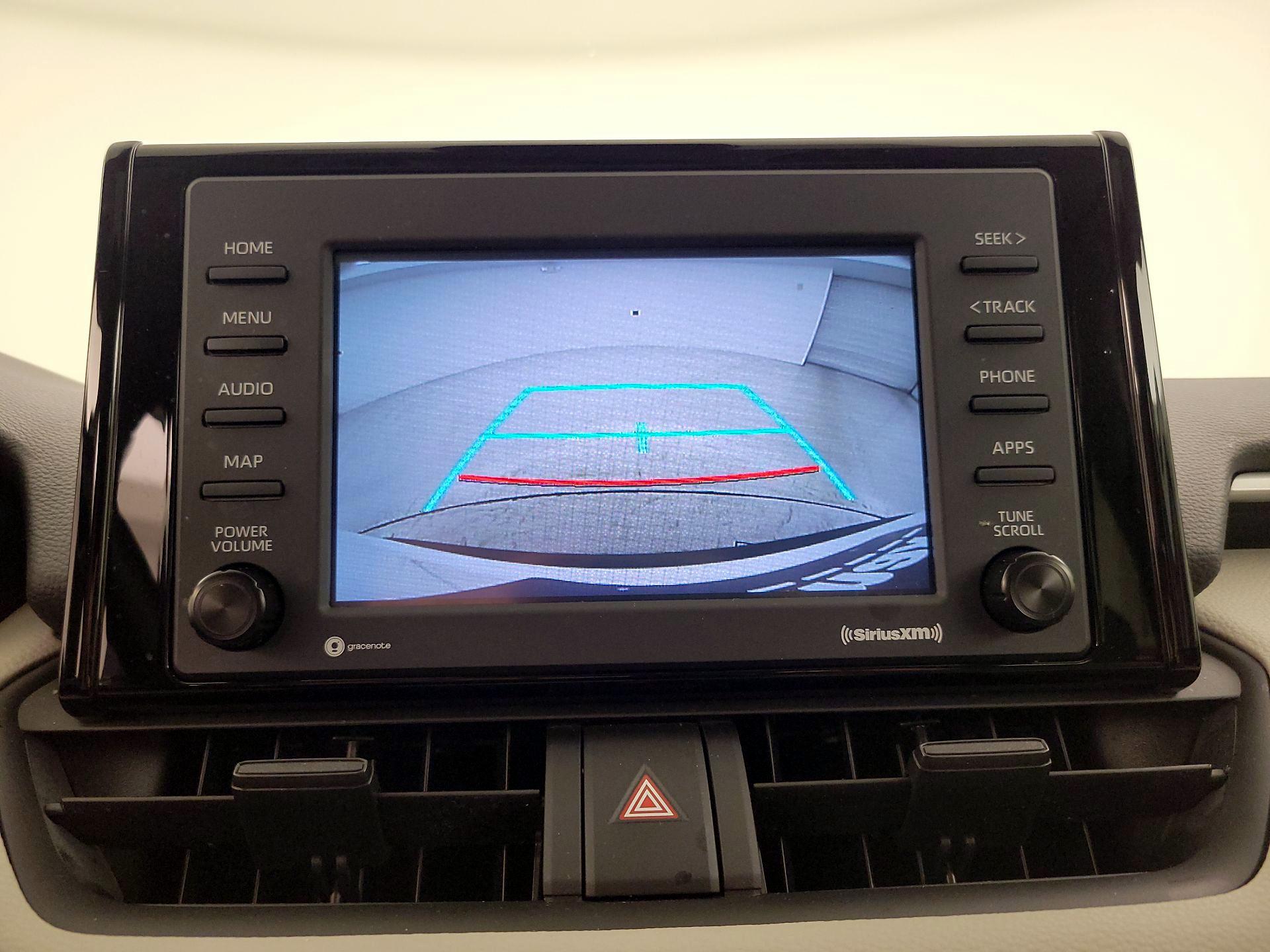 Thumbnail: 2022 Toyota RAV4 - 14