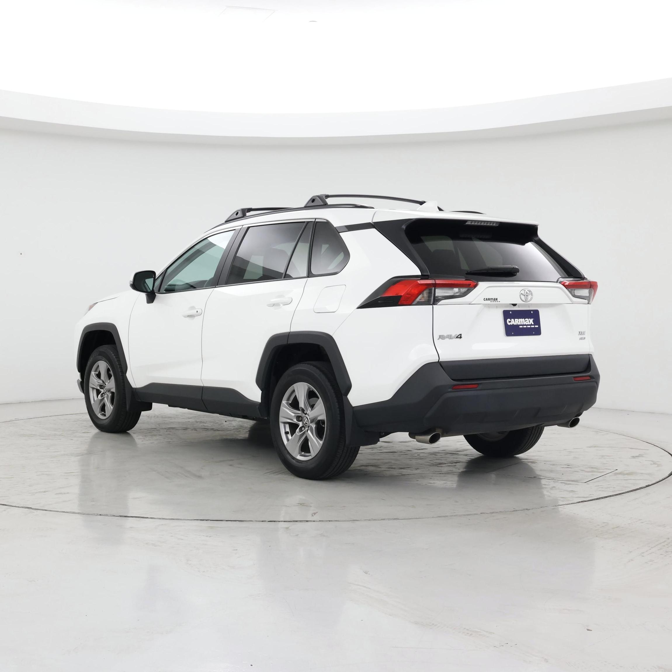 Thumbnail: 2022 Toyota RAV4 - 2