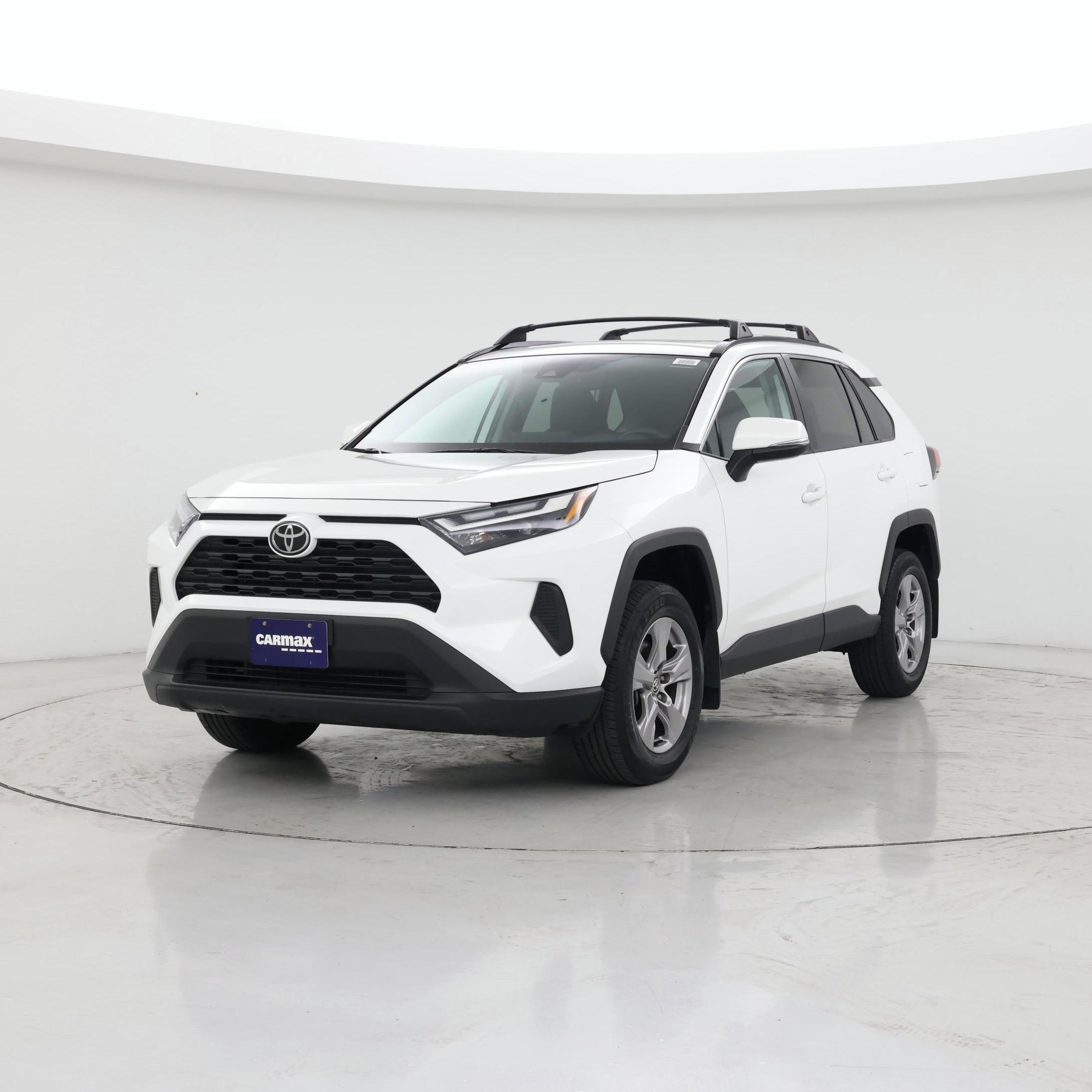 Thumbnail: 2022 Toyota RAV4 - 4