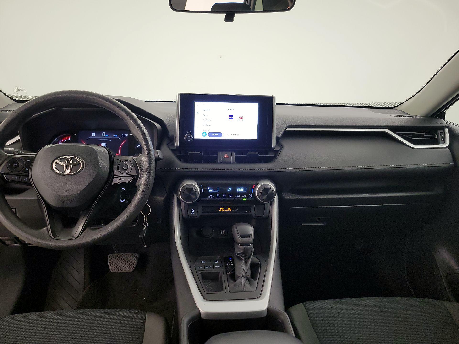 Thumbnail: 2023 Toyota RAV4 - 9