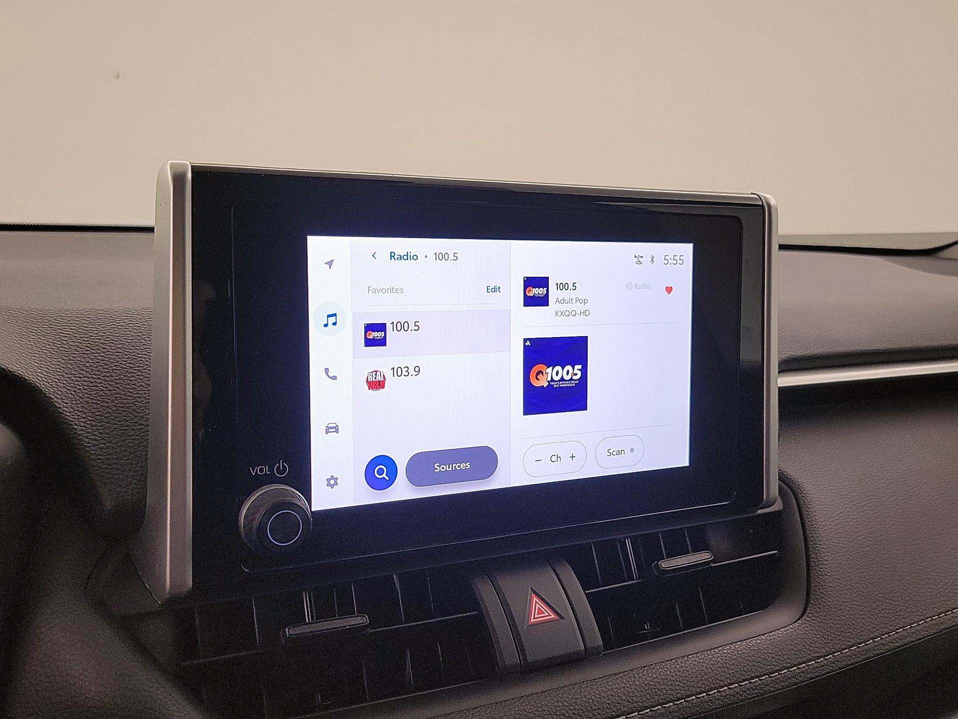 Thumbnail: 2023 Toyota RAV4 - 15