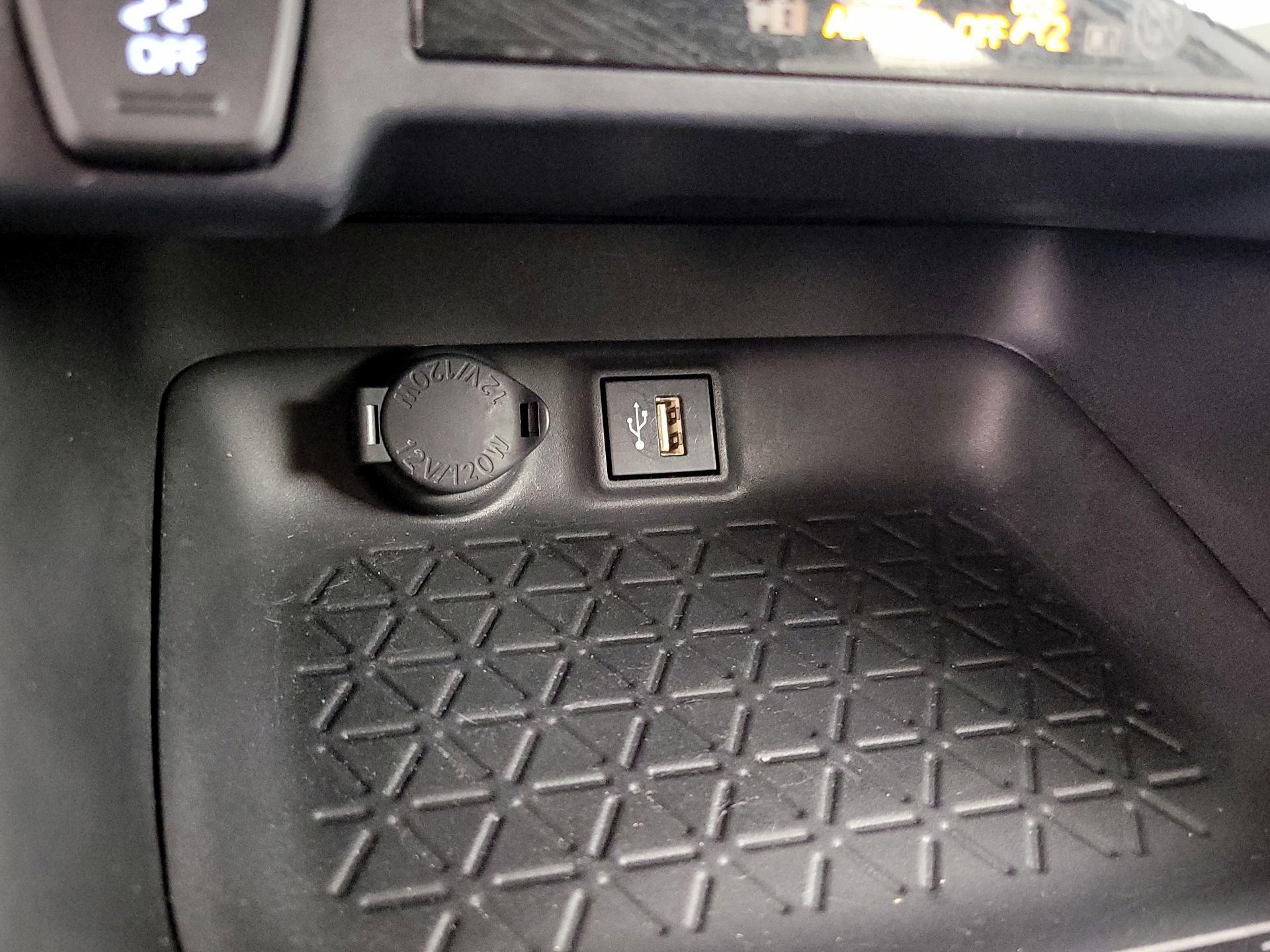 Thumbnail: 2023 Toyota RAV4 - 18