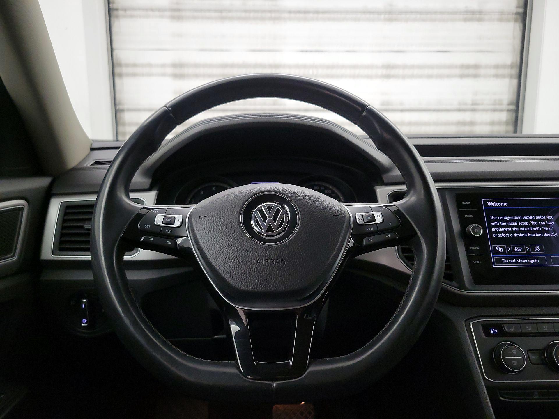 Thumbnail: 2019 Volkswagen Atlas - 10