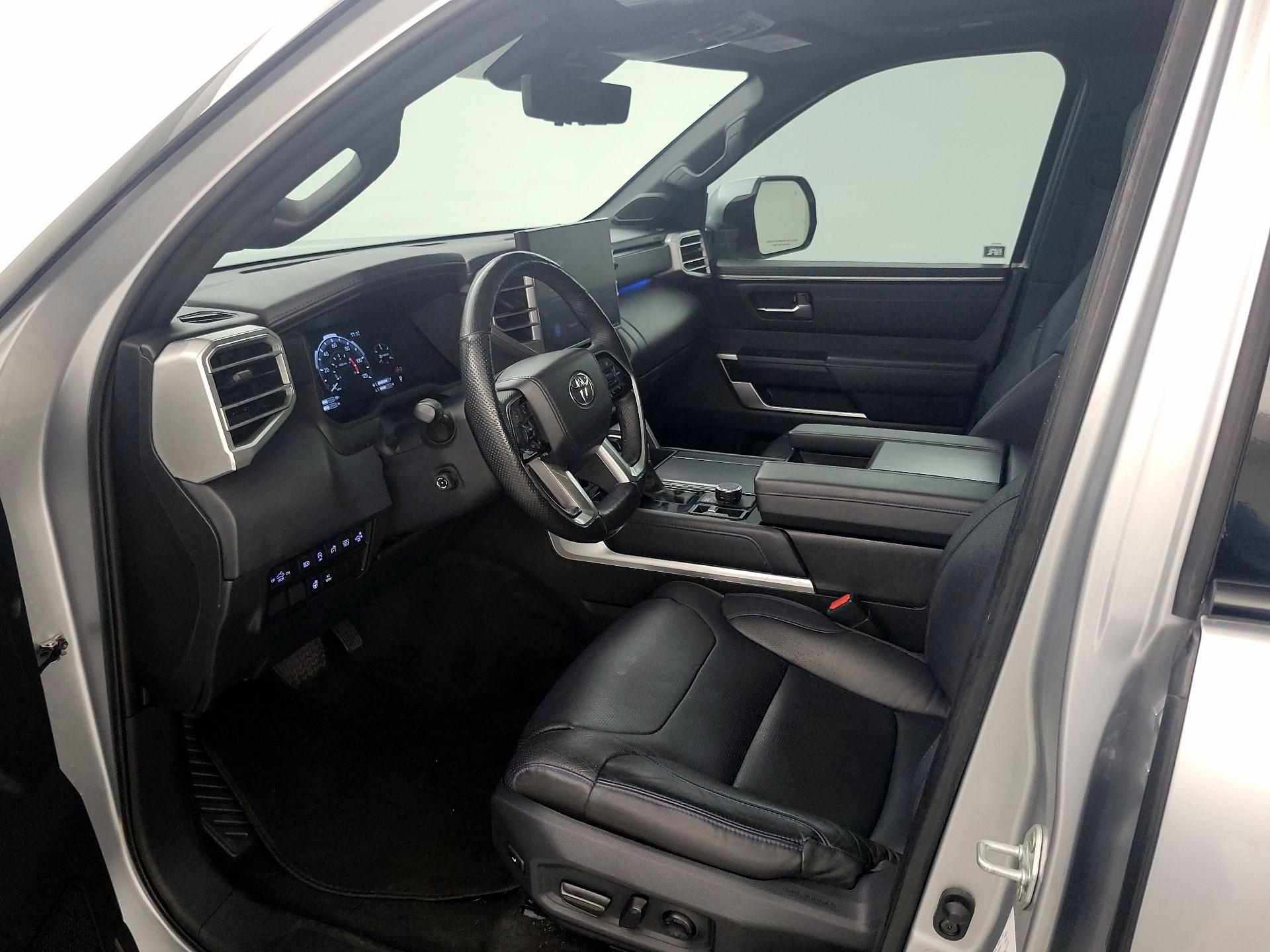 Thumbnail: 2023 Toyota Tundra - 11