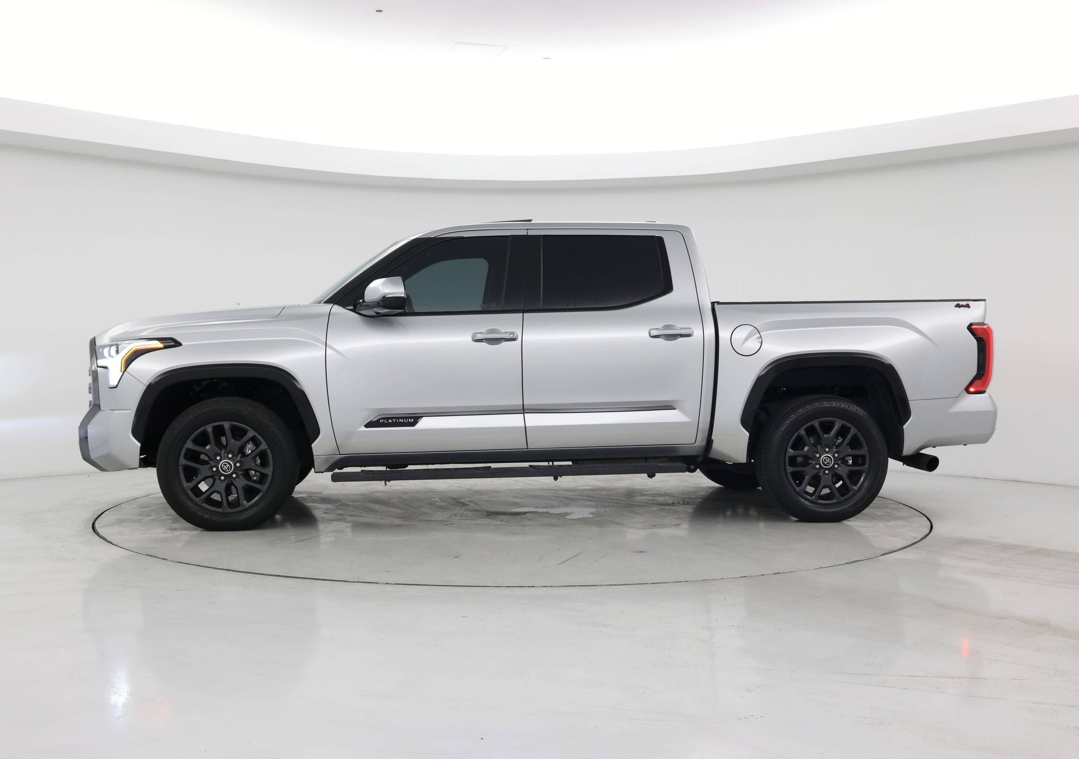 Thumbnail: 2023 Toyota Tundra - 3