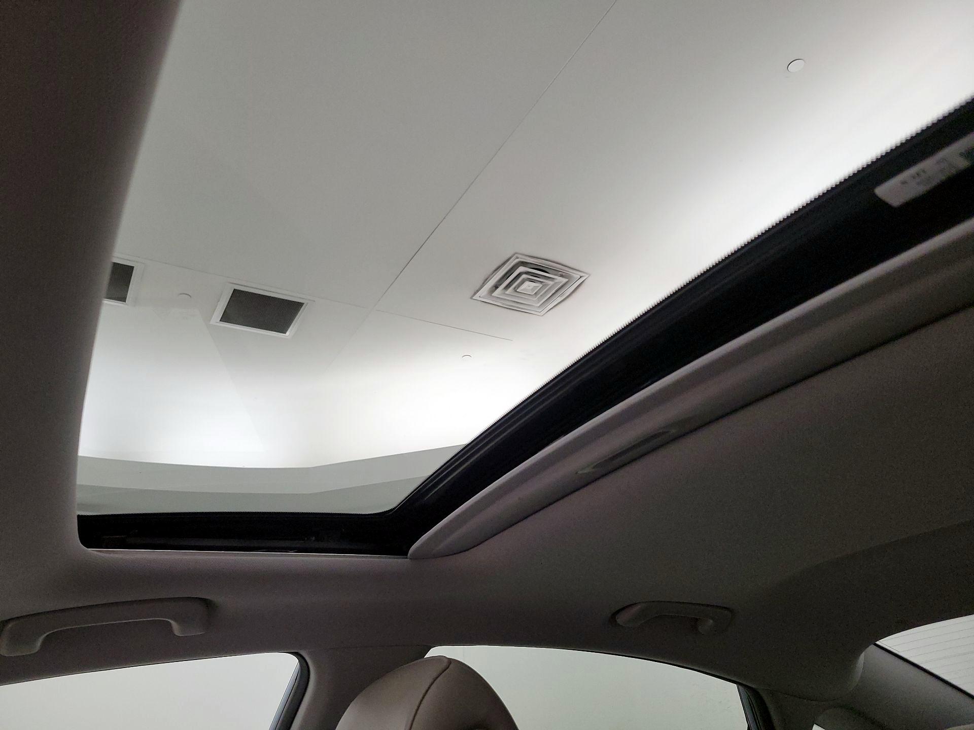 Thumbnail: 2016 Hyundai Sonata - 19