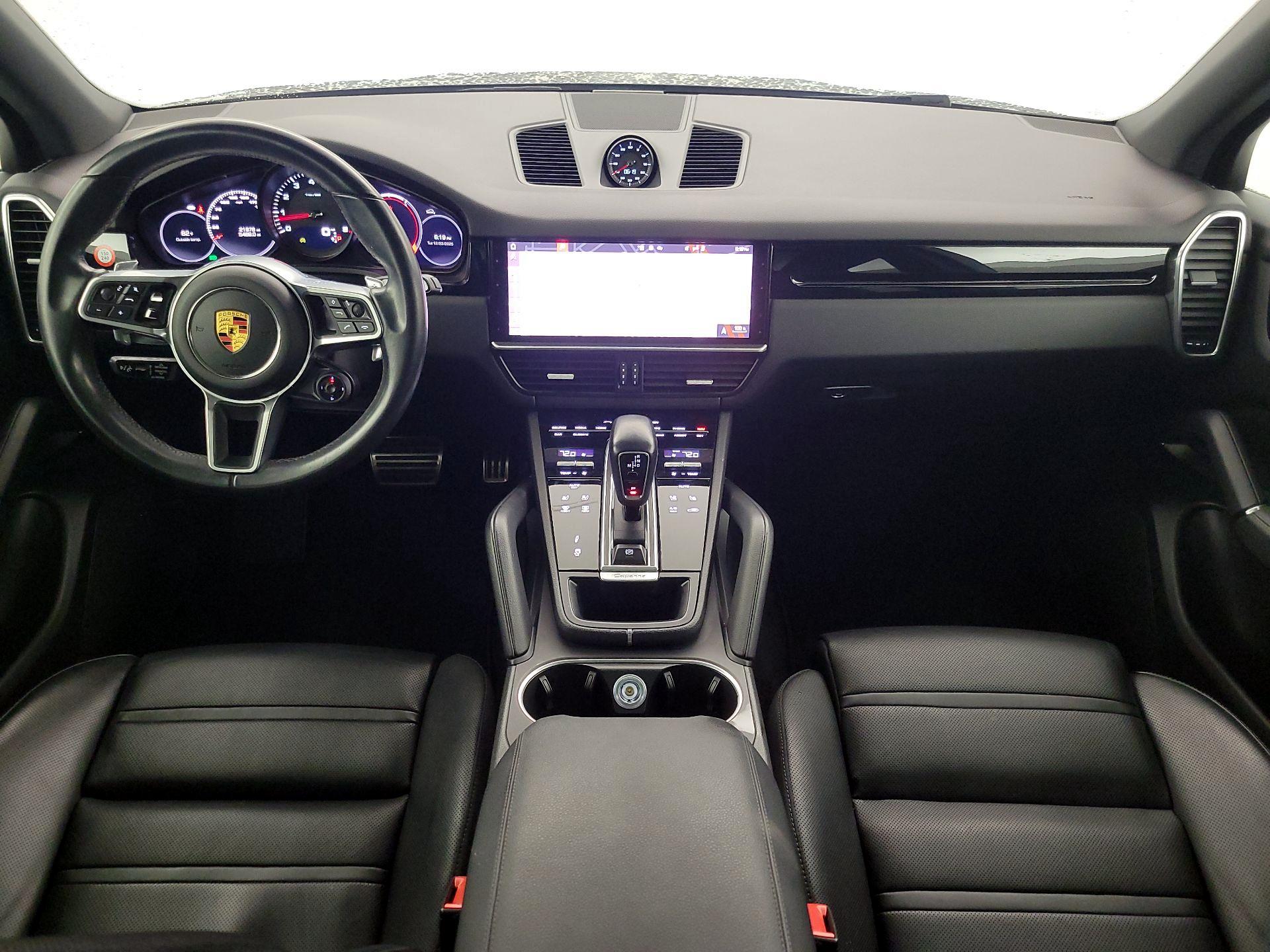 Thumbnail: 2021 Porsche Cayenne - 9