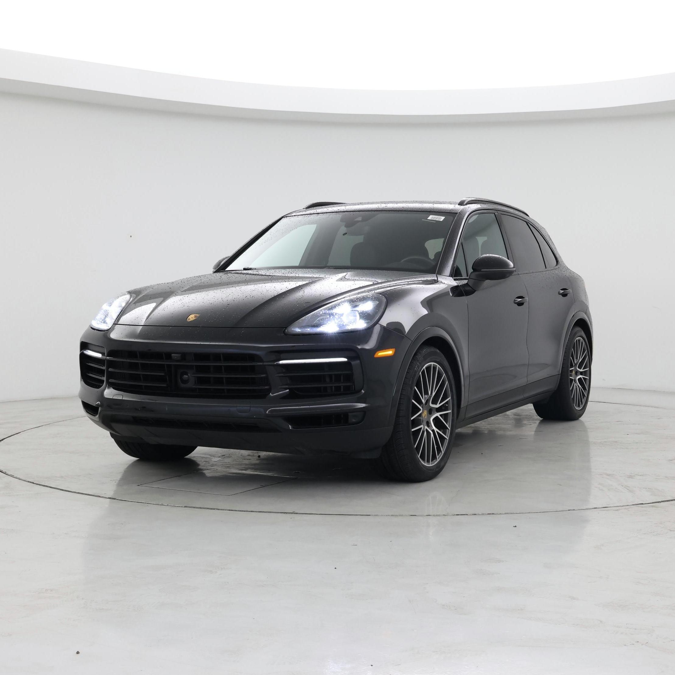 Thumbnail: 2021 Porsche Cayenne - 4