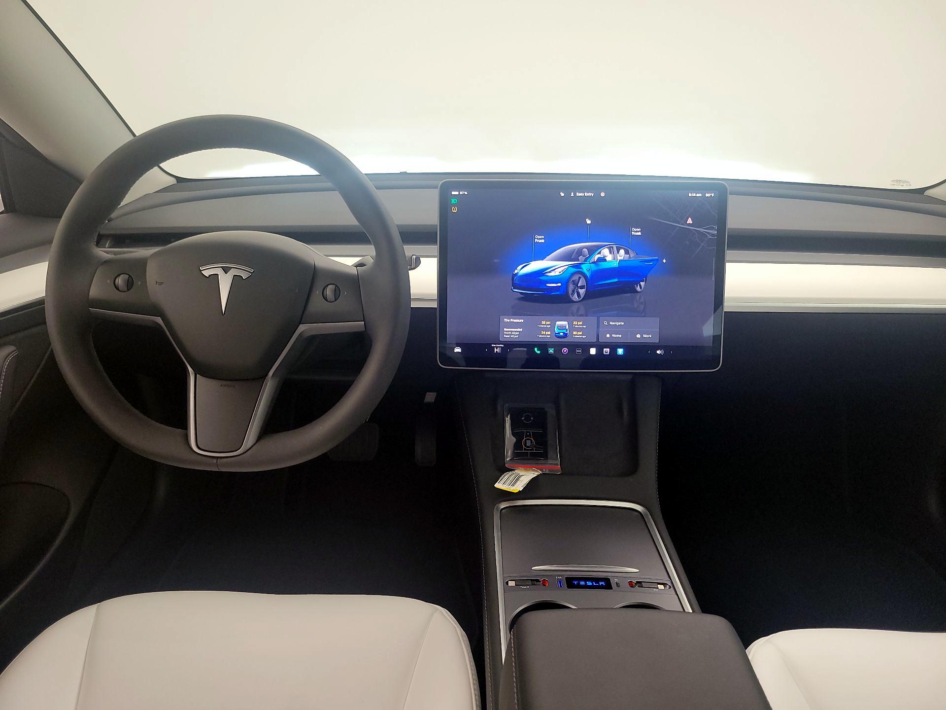 Thumbnail: 2023 Tesla Model 3 - 9