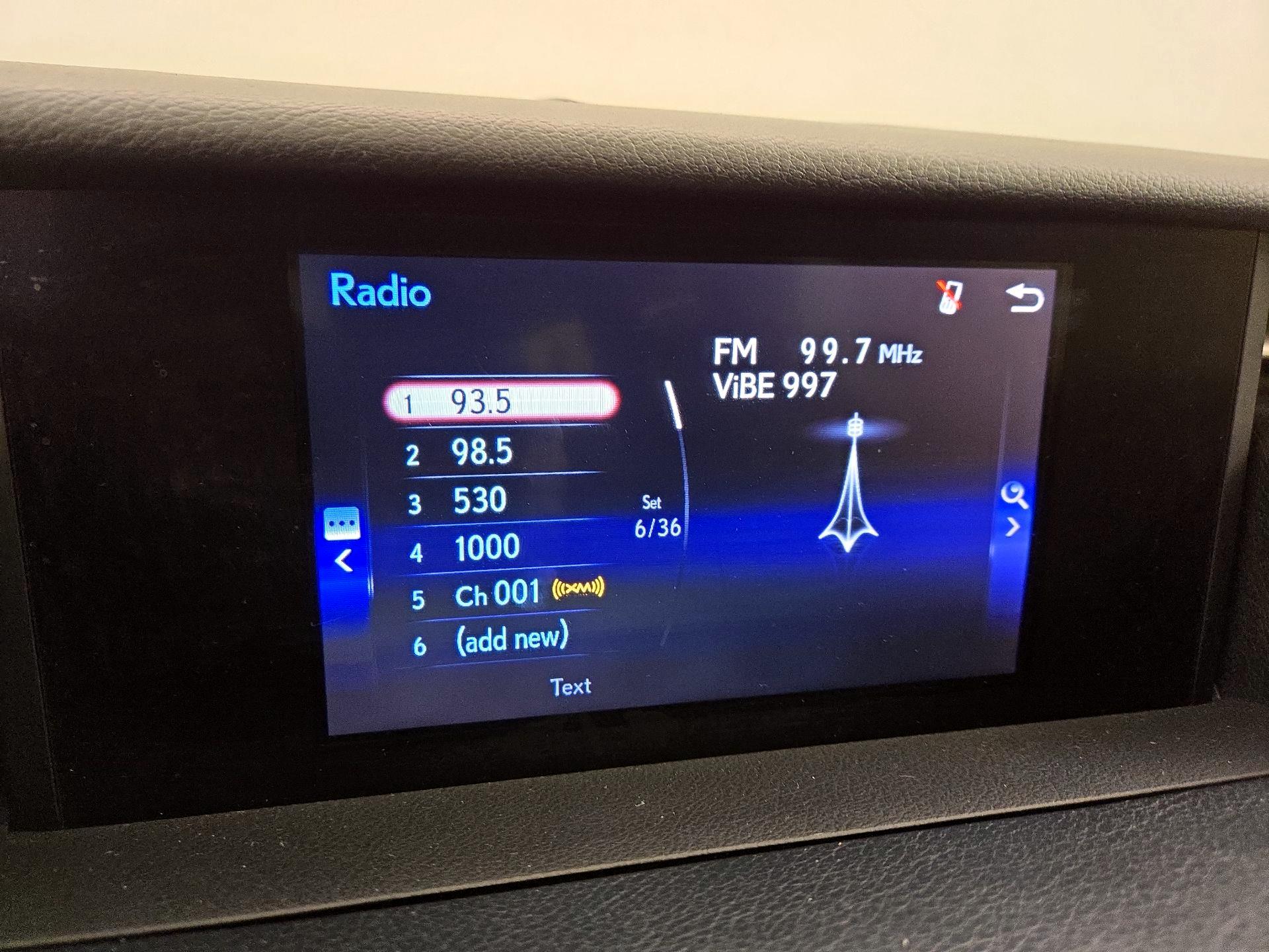 Thumbnail: 2015 Lexus IS - 15