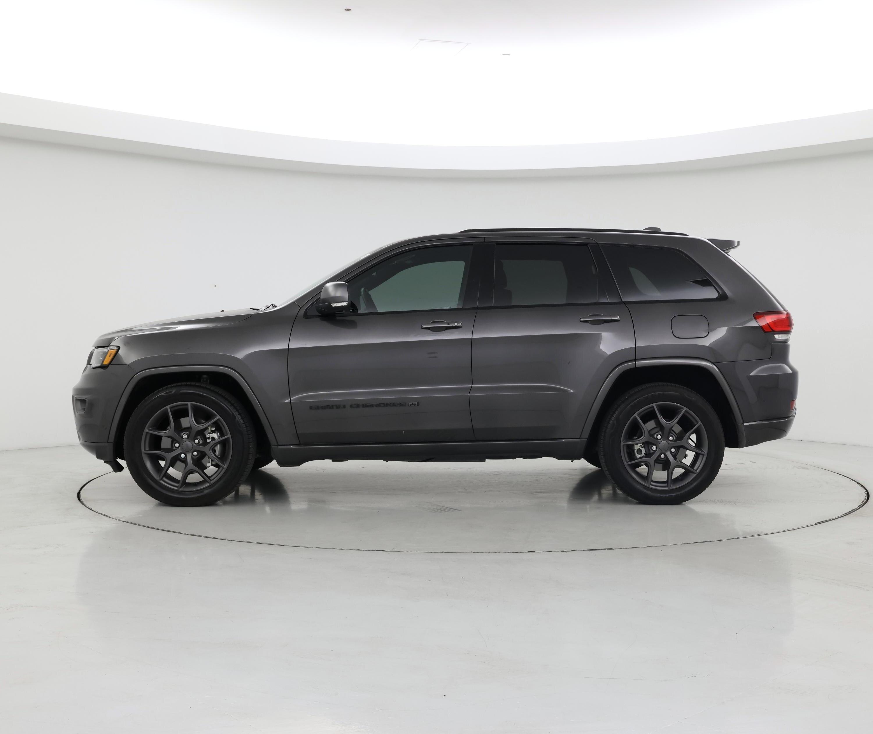 Thumbnail: 2021 Jeep Grand Cherokee - 3