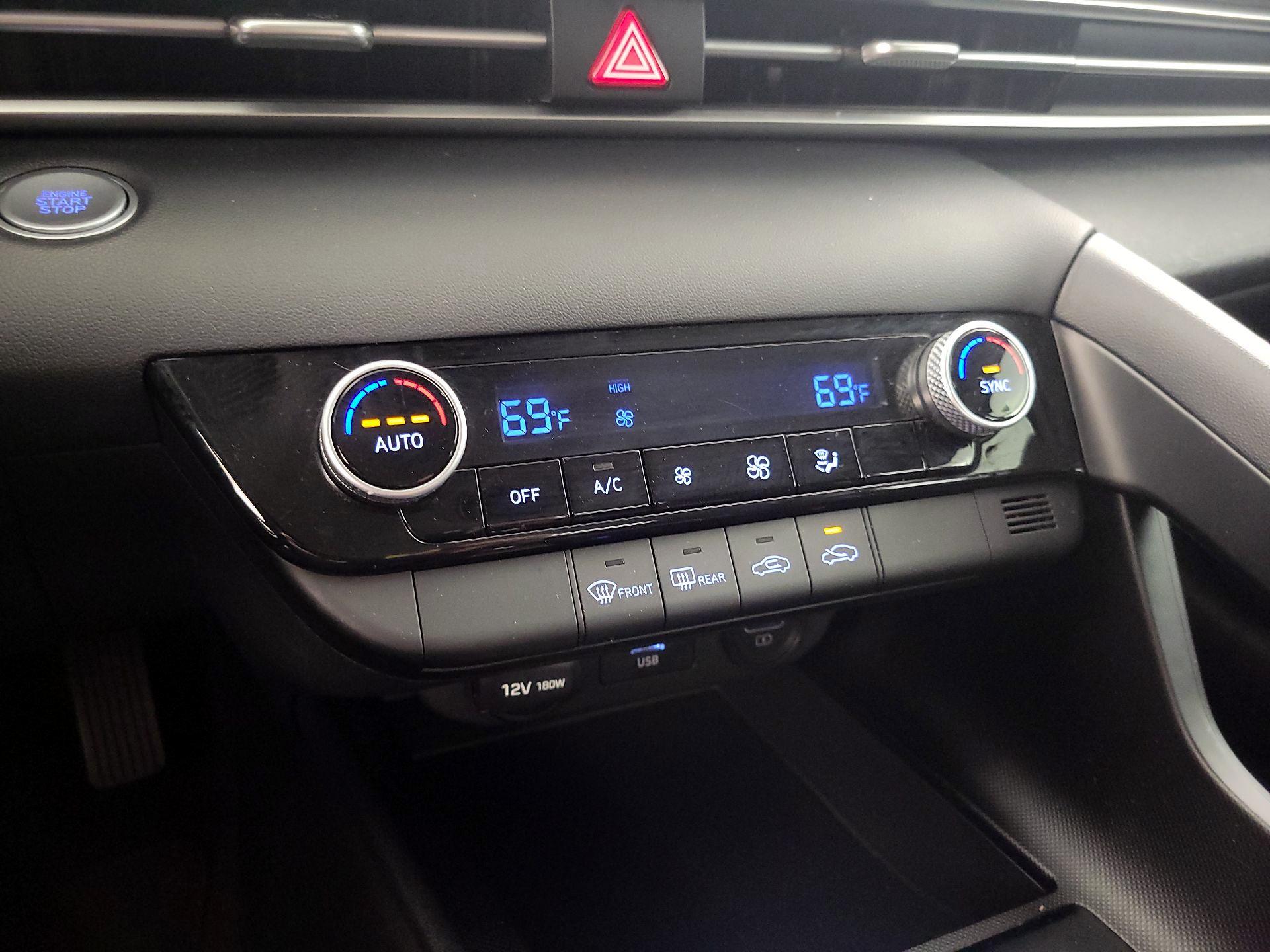 Thumbnail: 2023 Hyundai Elantra - 16