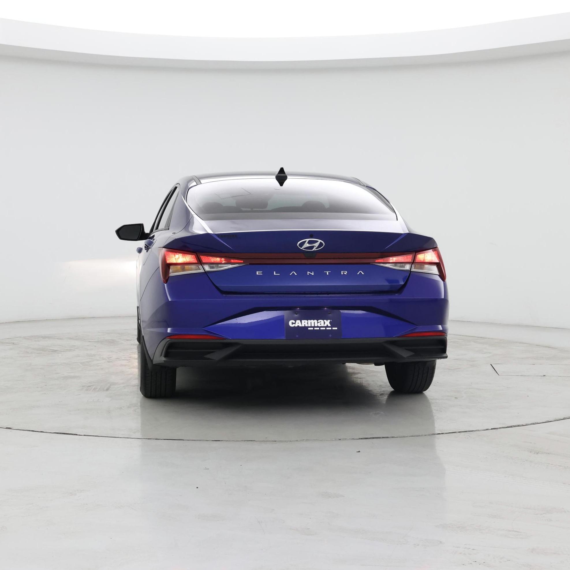 Thumbnail: 2023 Hyundai Elantra - 6