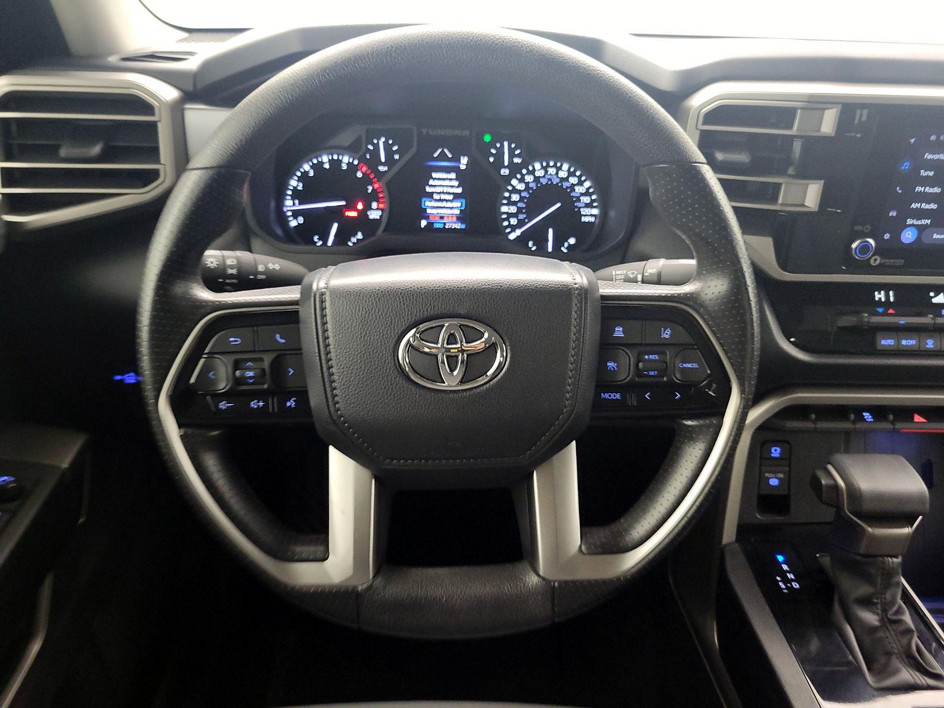 Thumbnail: 2023 Toyota Tundra - 10