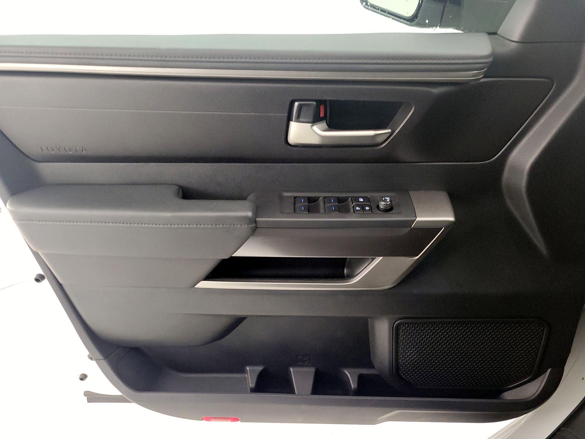 Thumbnail: 2023 Toyota Tundra - 12