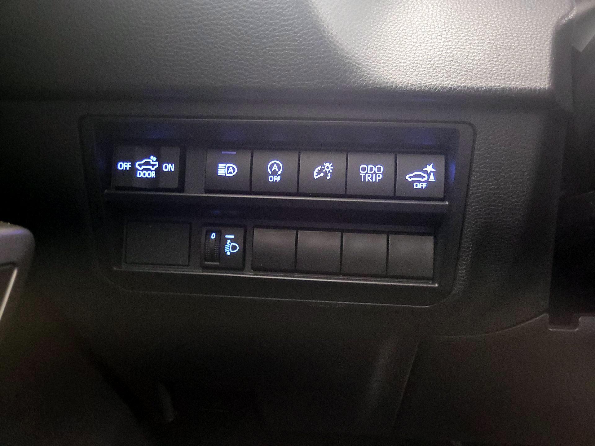 Thumbnail: 2023 Toyota Tundra - 13