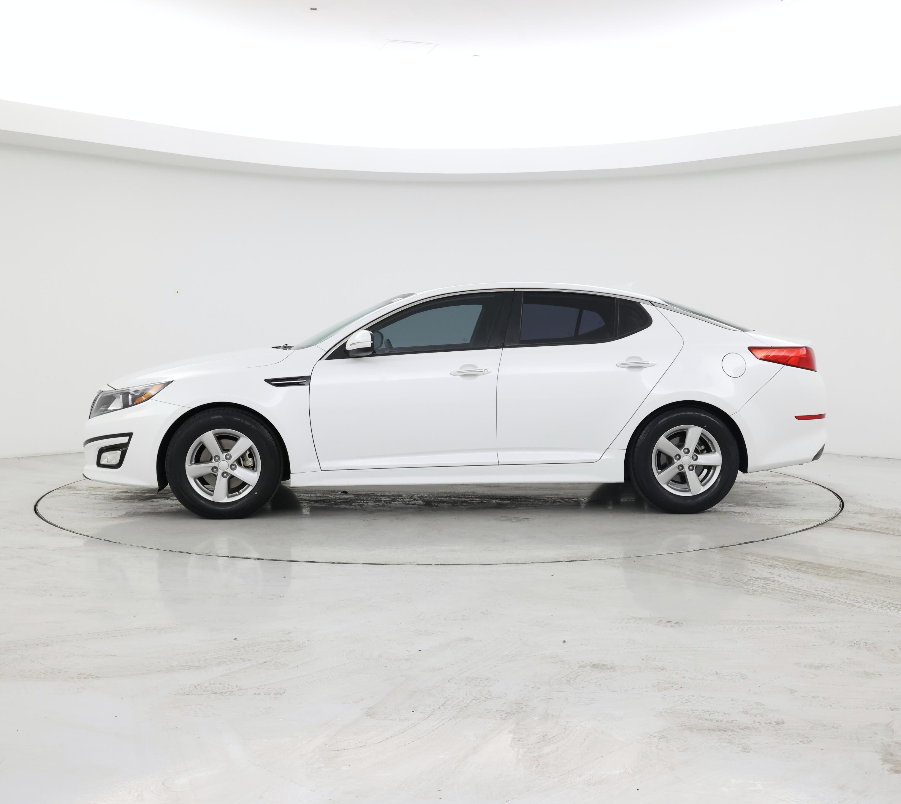 Thumbnail: 2015 Kia Optima - 3