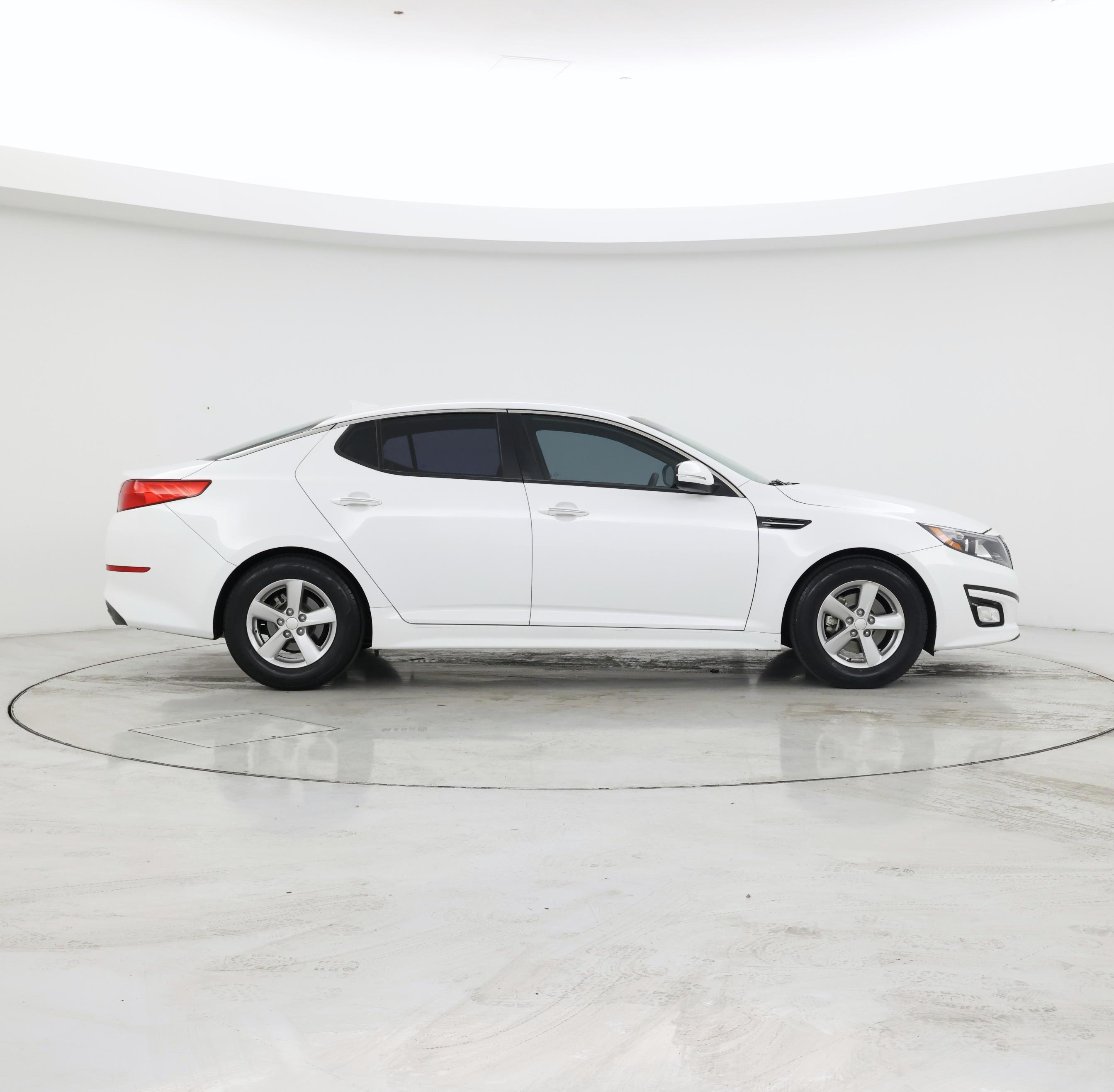 Thumbnail: 2015 Kia Optima - 7