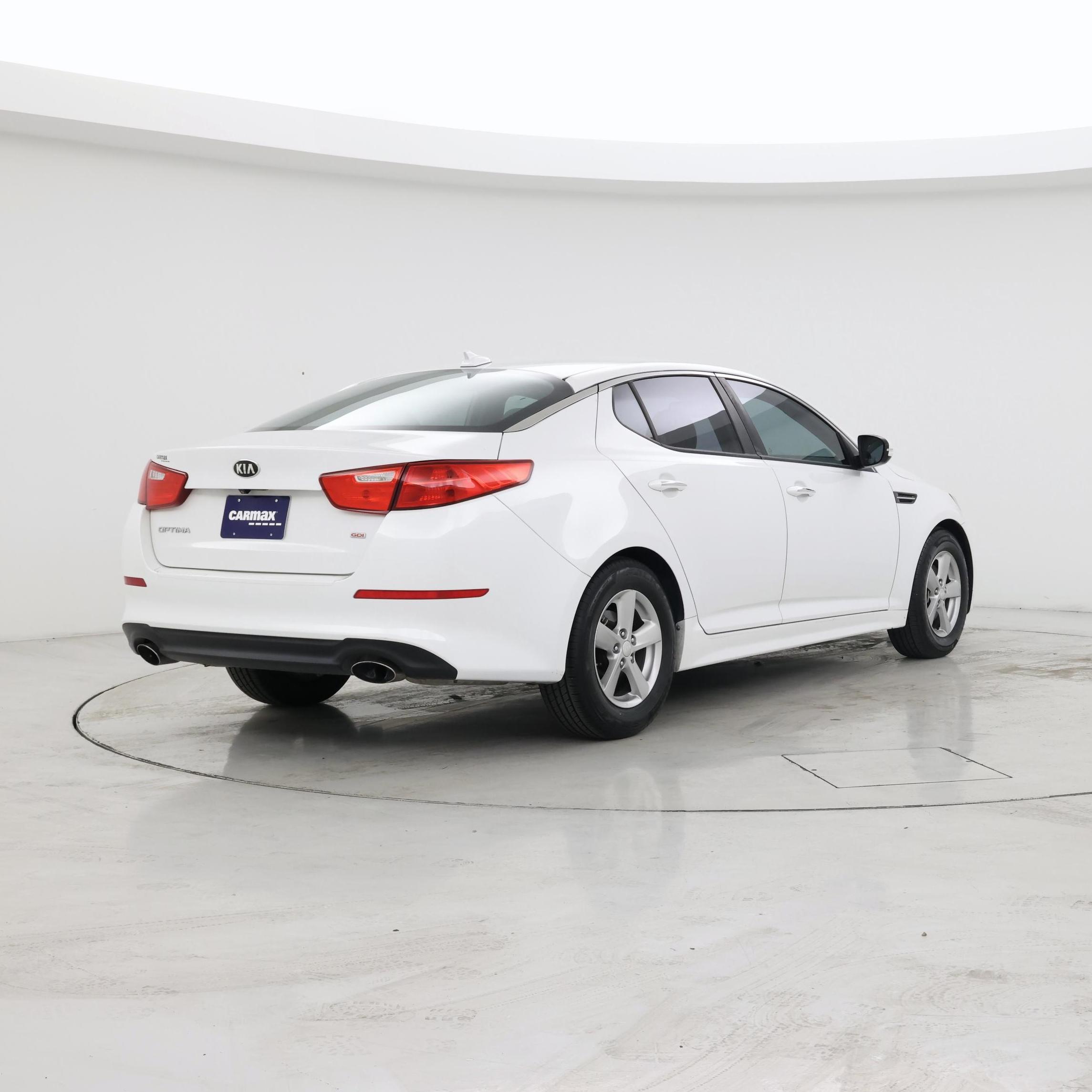 Thumbnail: 2015 Kia Optima - 8