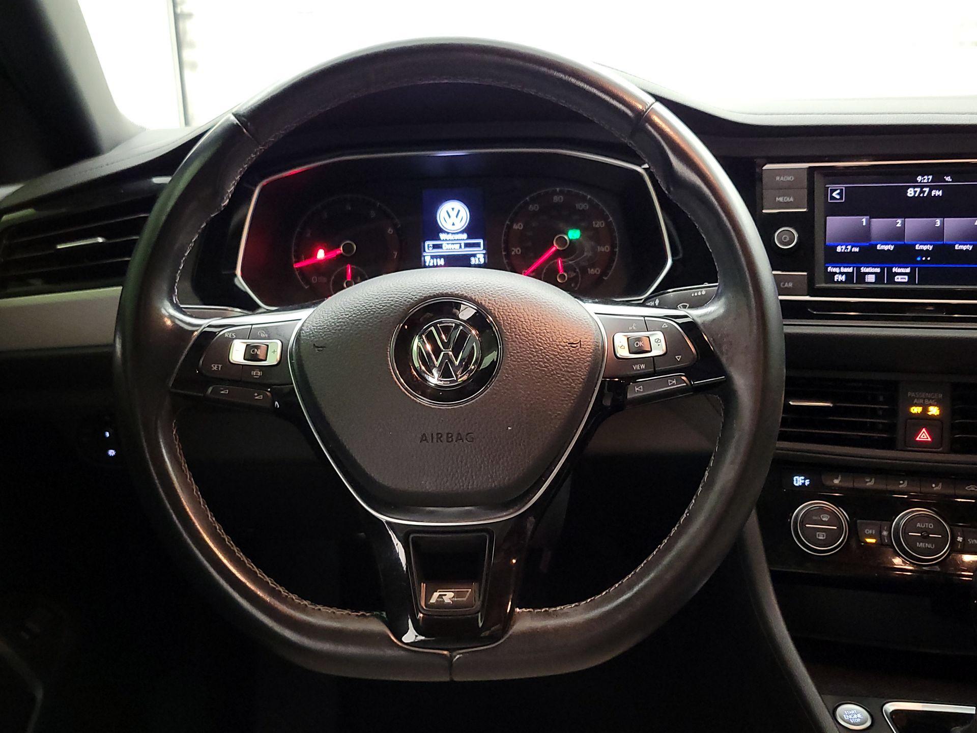 Thumbnail: 2019 Volkswagen Jetta - 10