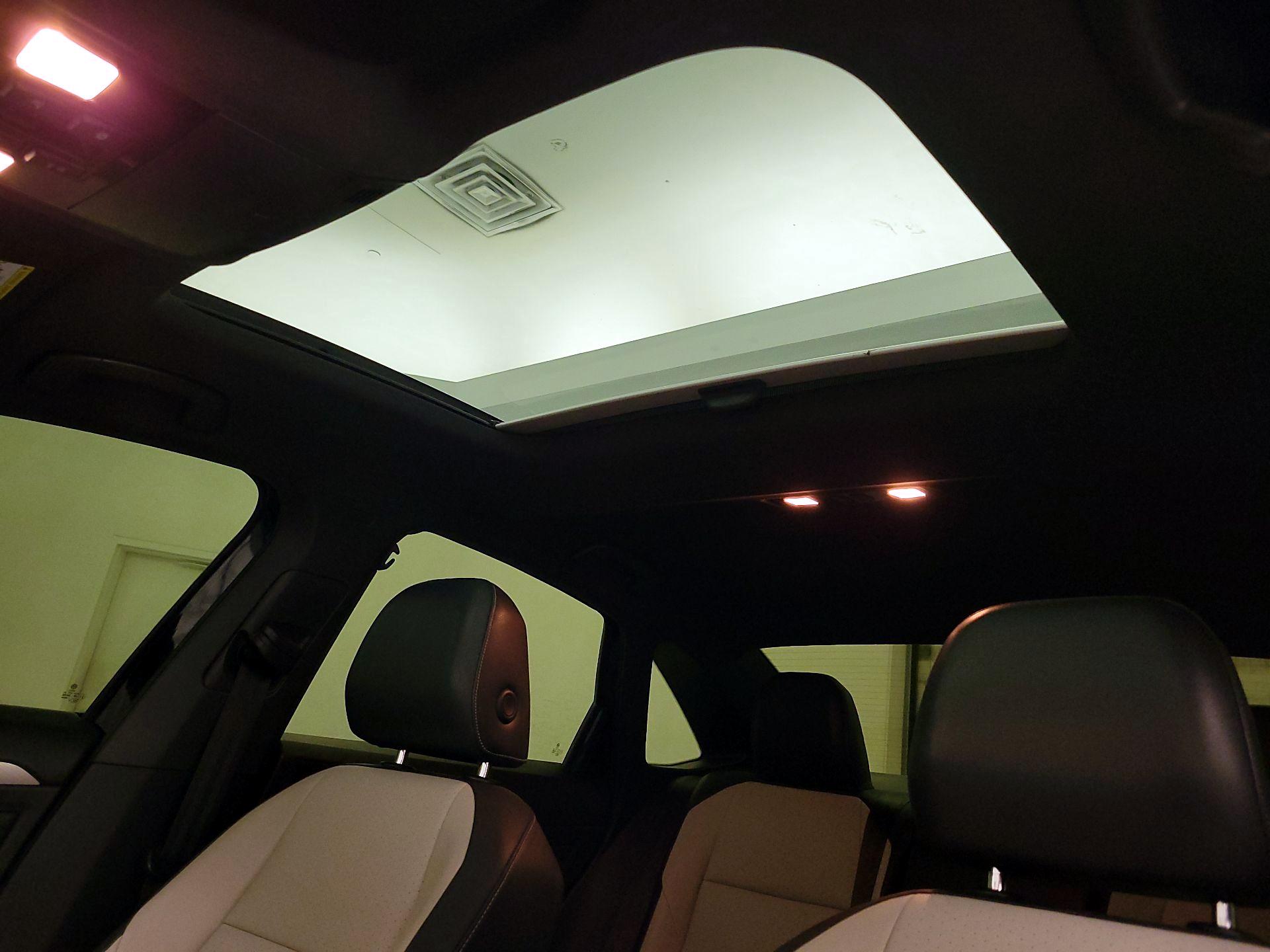 Thumbnail: 2019 Volkswagen Jetta - 19