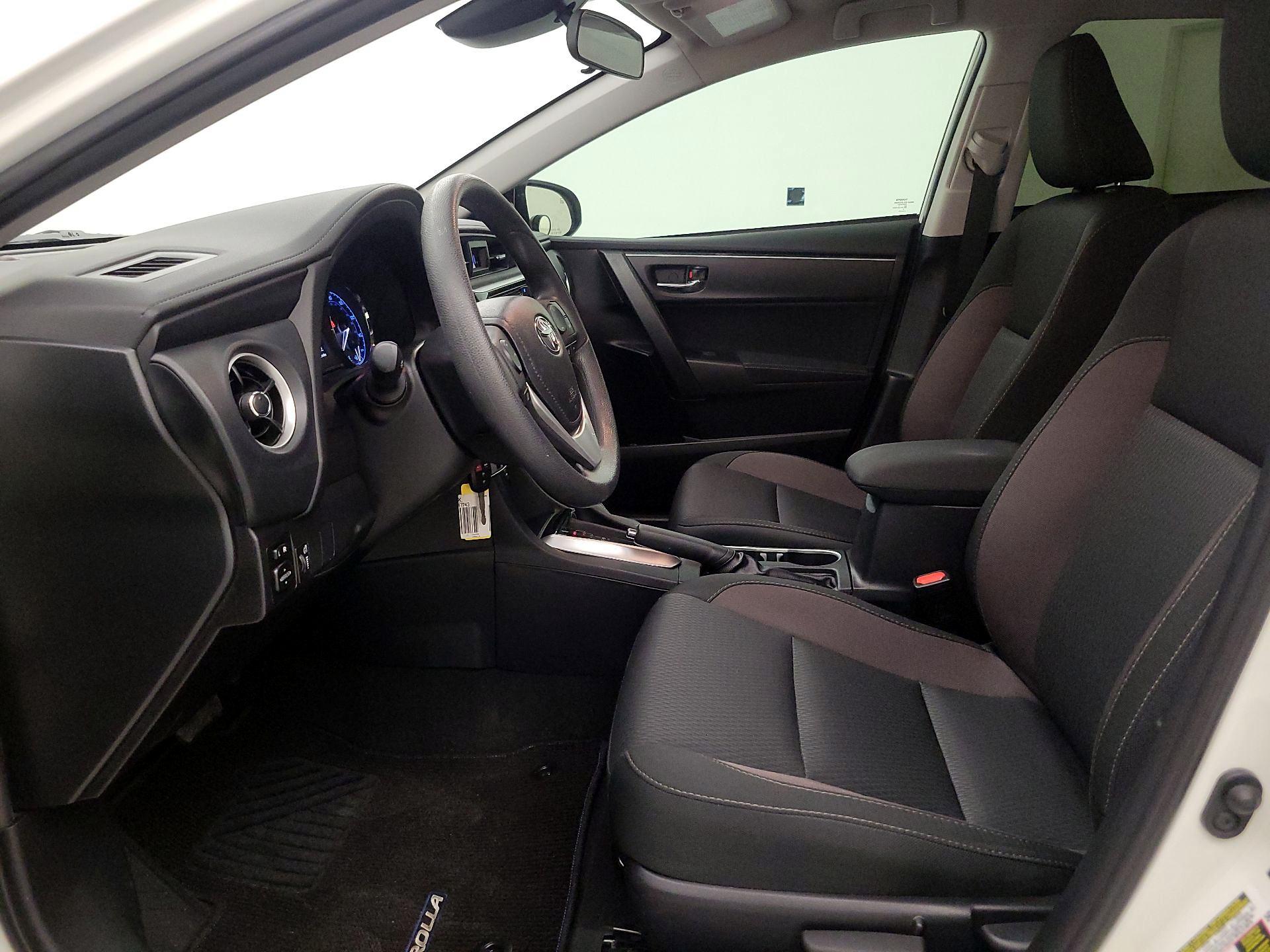 Thumbnail: 2017 Toyota Corolla - 11