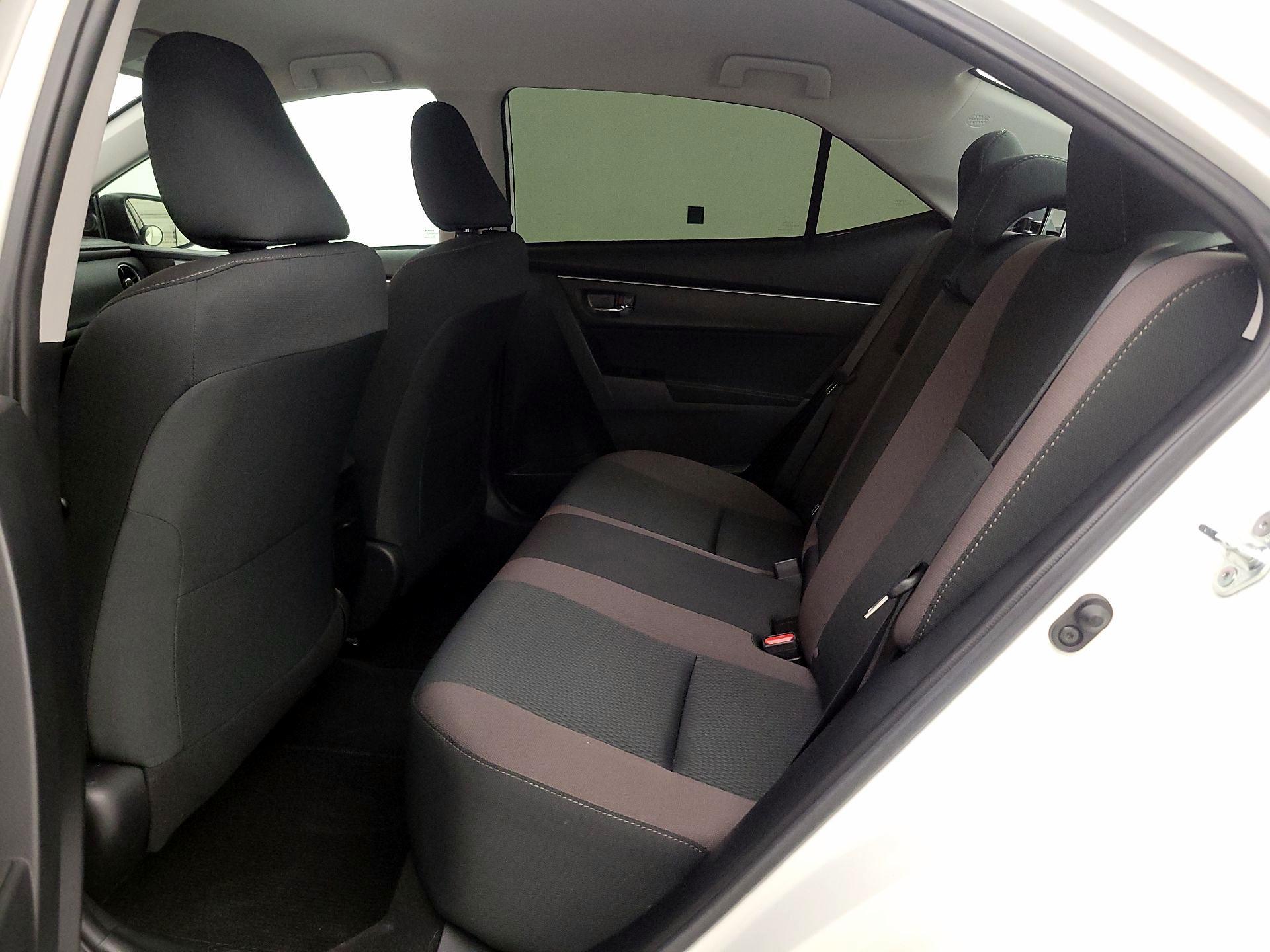 Thumbnail: 2017 Toyota Corolla - 19