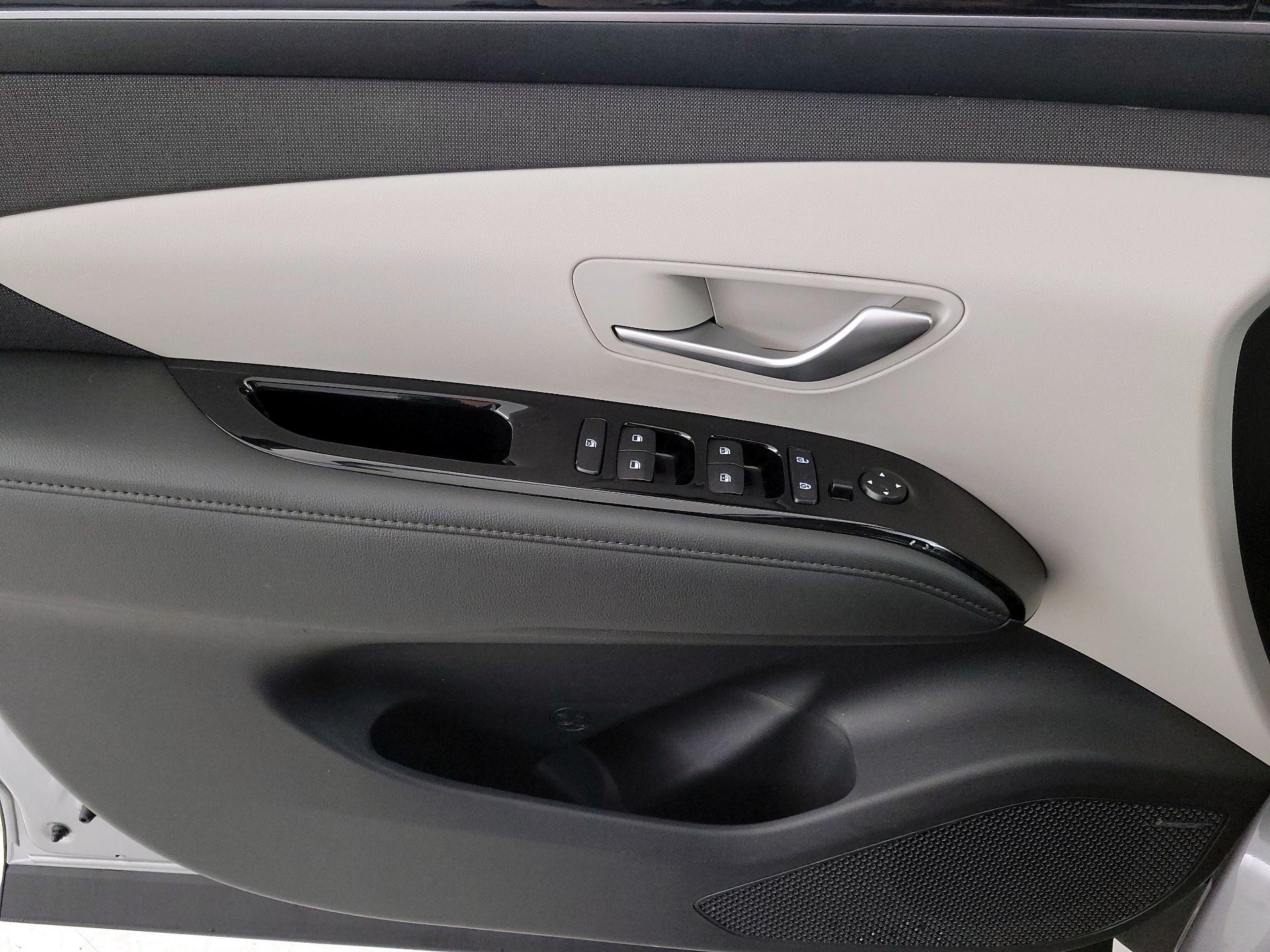 Thumbnail: 2024 Hyundai Tucson - 12