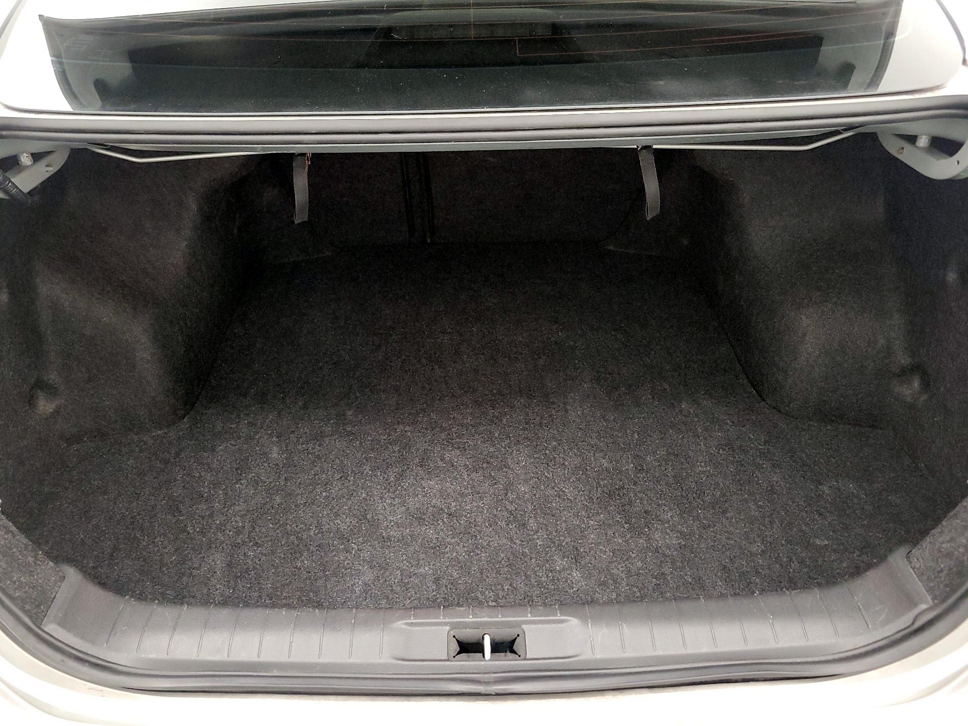 Thumbnail: 2014 Nissan Altima - 19