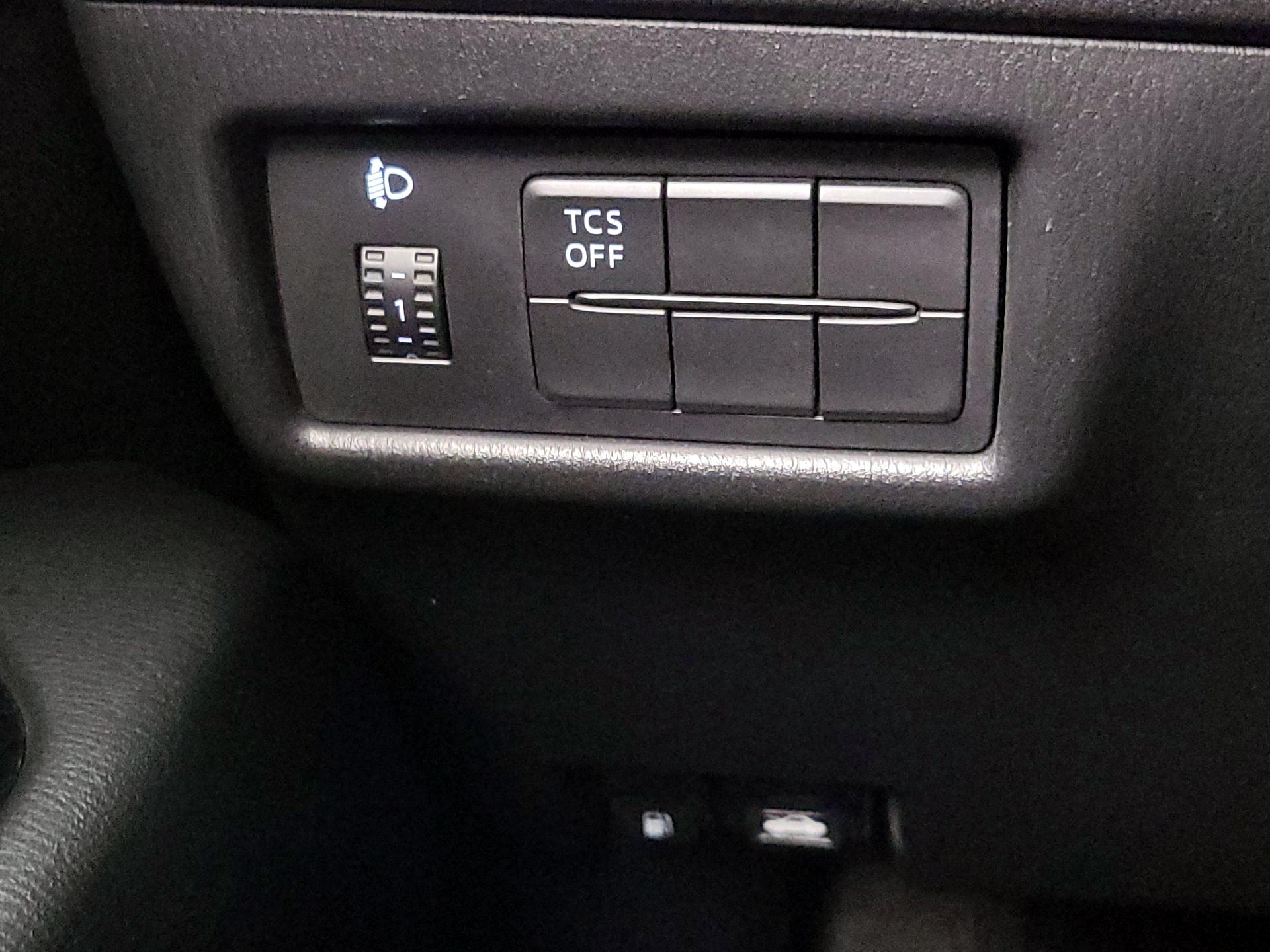 Thumbnail: 2018 Mazda CX-5 - 13