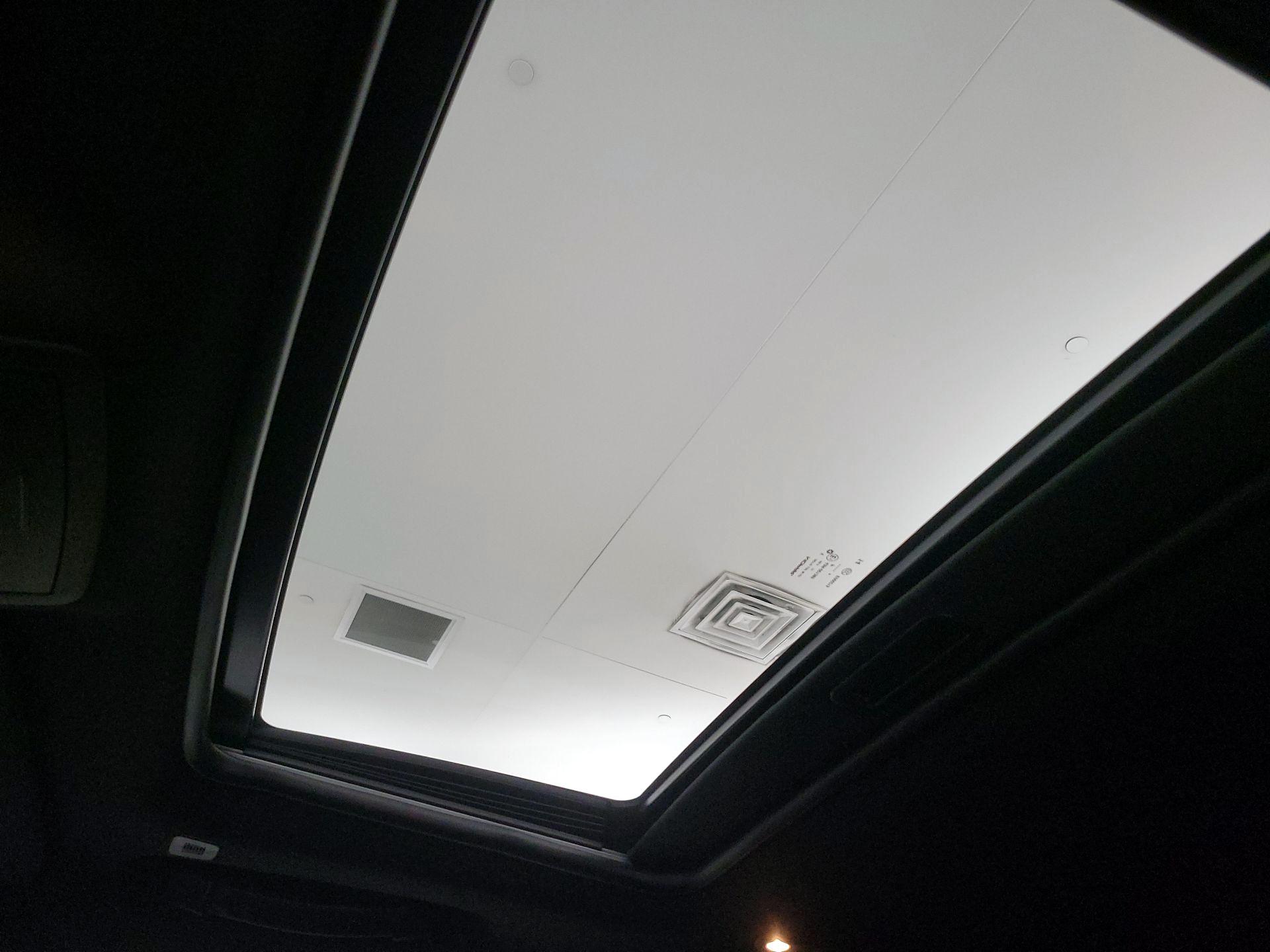 Thumbnail: 2019 Dodge Challenger - 19