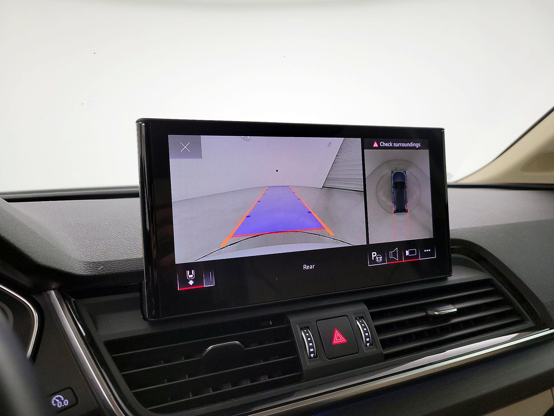 Thumbnail: 2023 Audi Q5 - 15