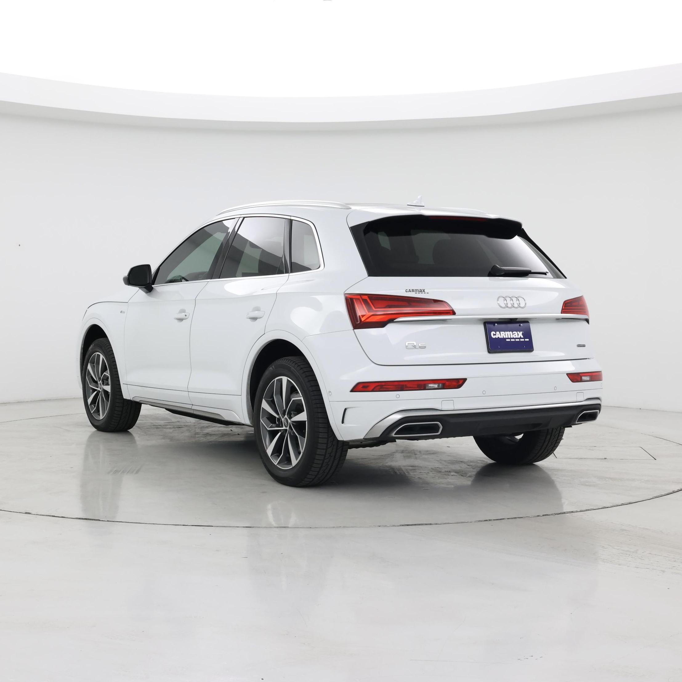 Thumbnail: 2023 Audi Q5 - 2