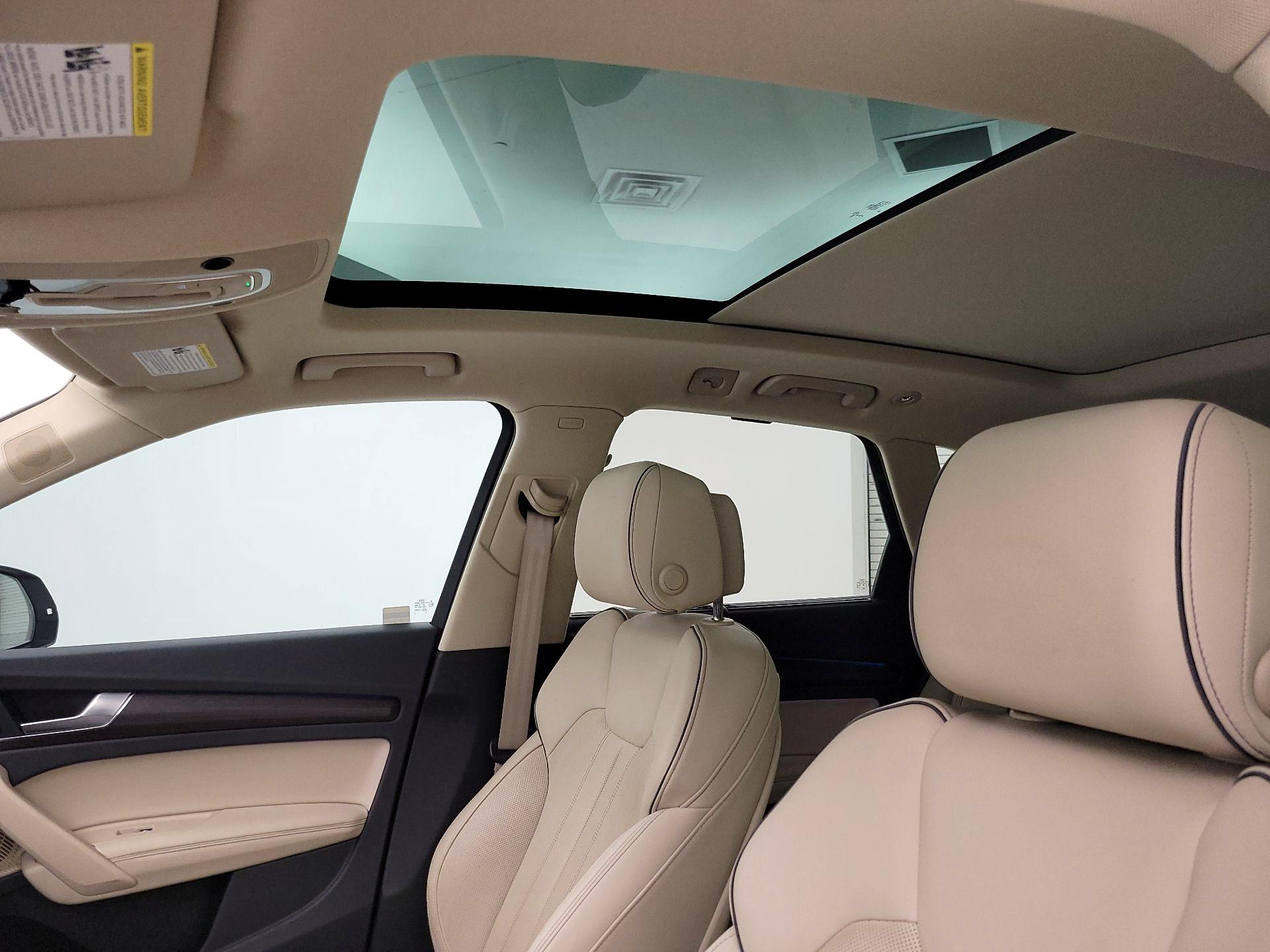 Thumbnail: 2023 Audi Q5 - 20