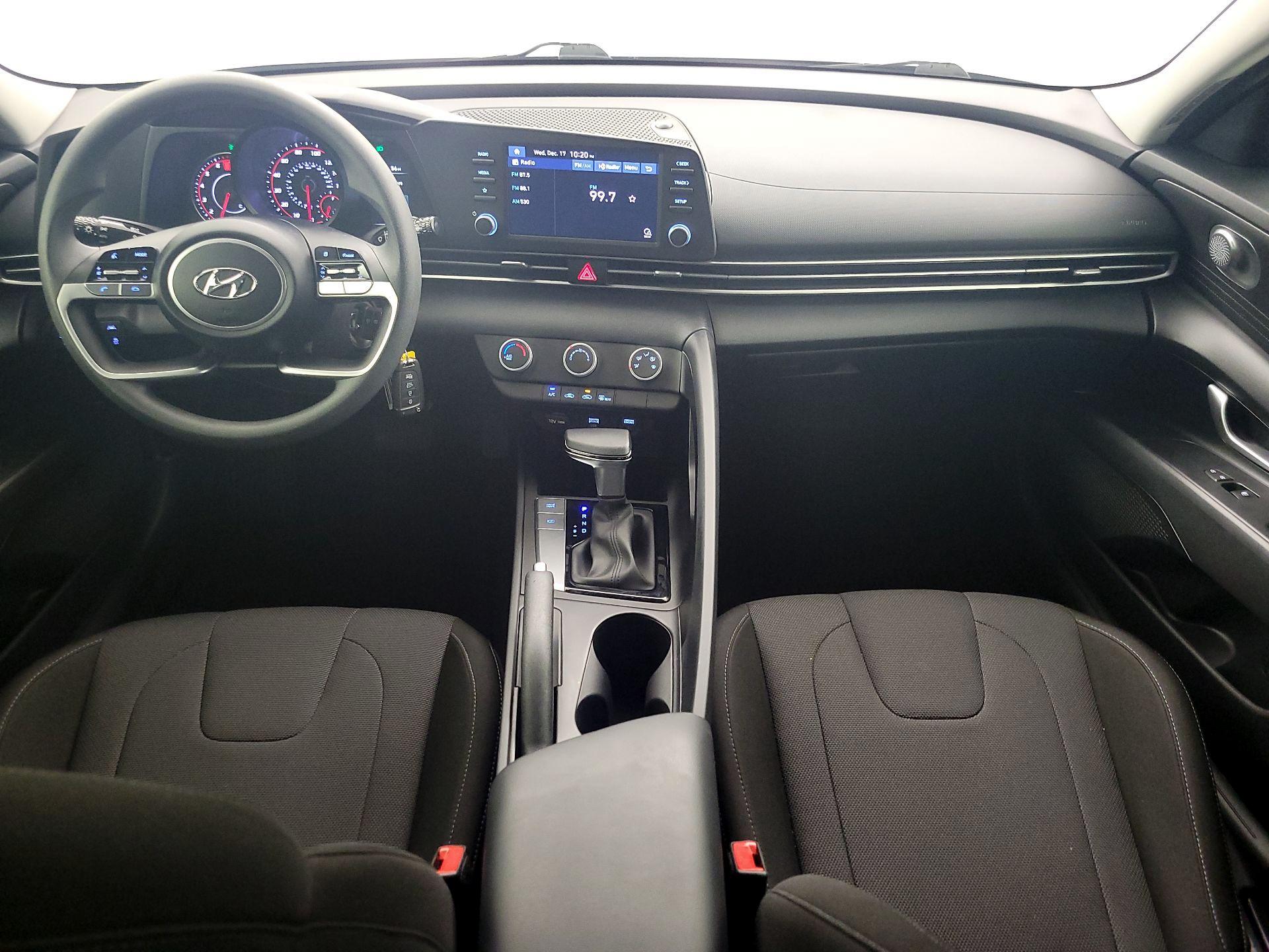 Thumbnail: 2023 Hyundai Elantra - 9