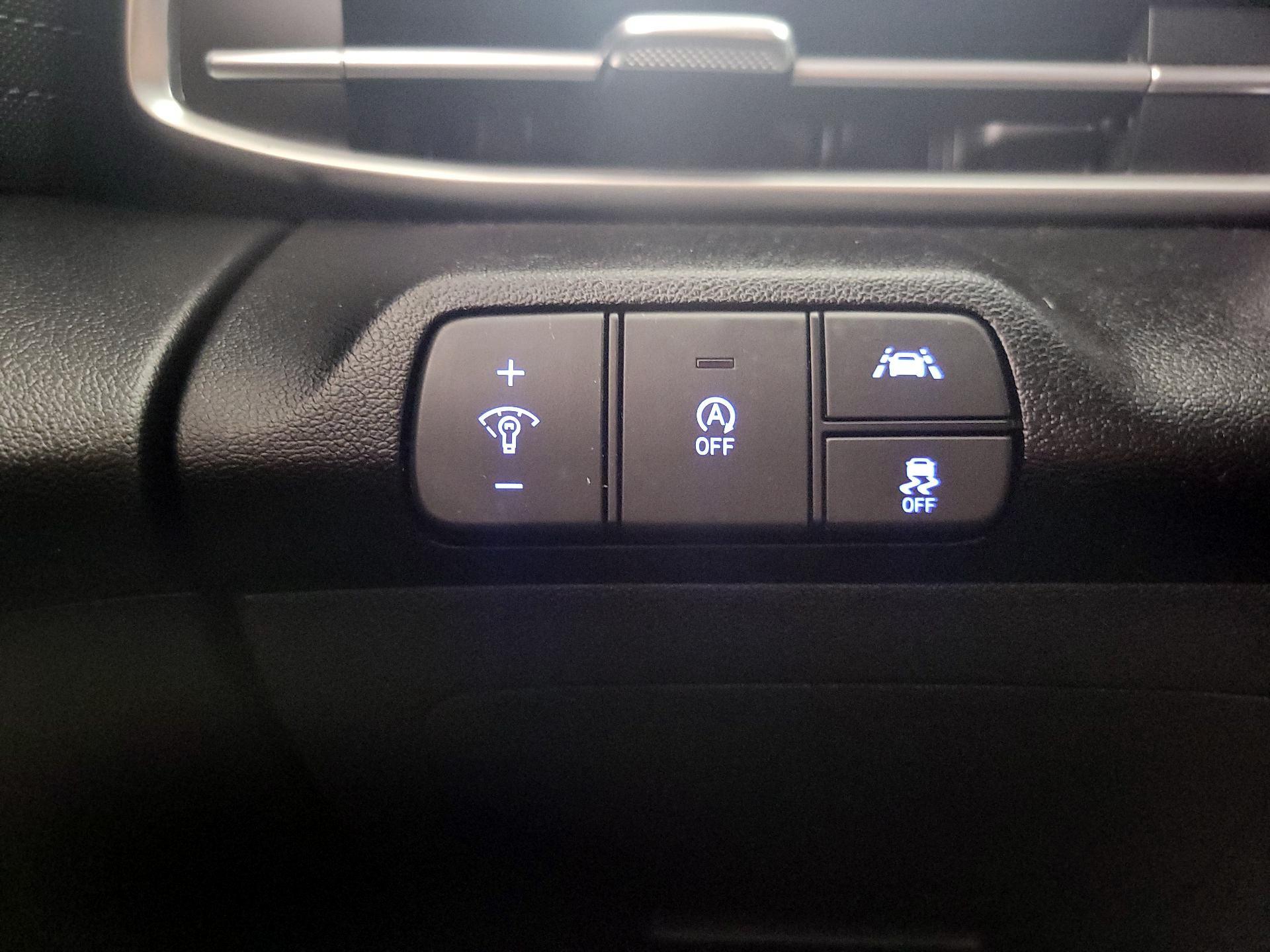 Thumbnail: 2023 Hyundai Elantra - 13