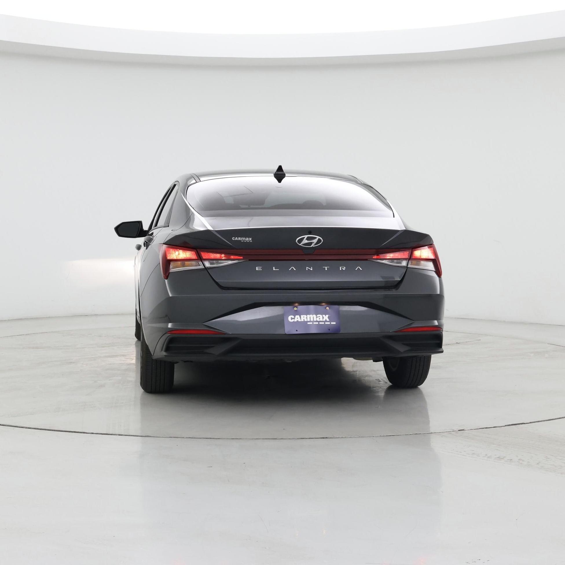 Thumbnail: 2023 Hyundai Elantra - 6