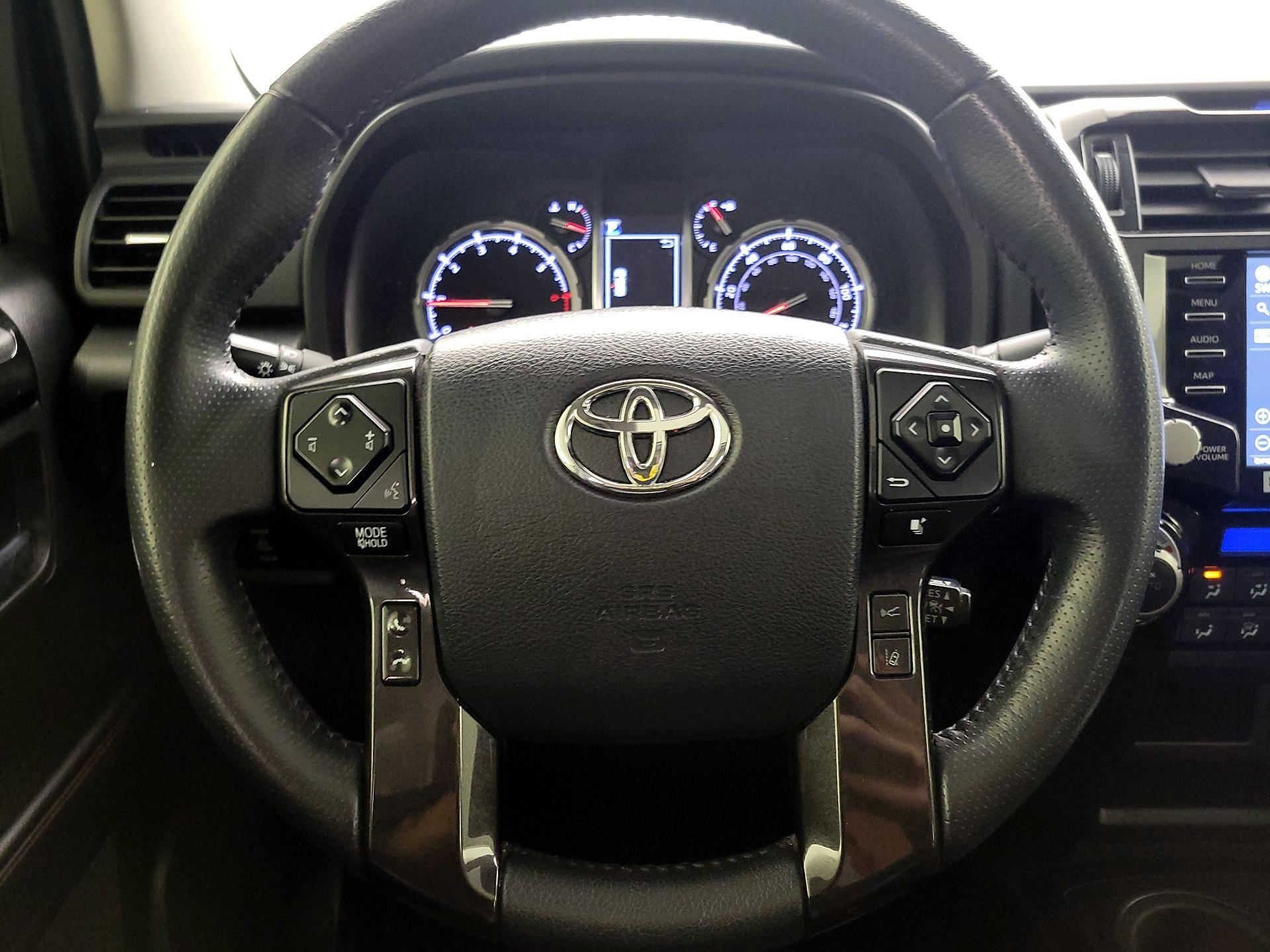 Thumbnail: 2021 Toyota 4Runner - 10