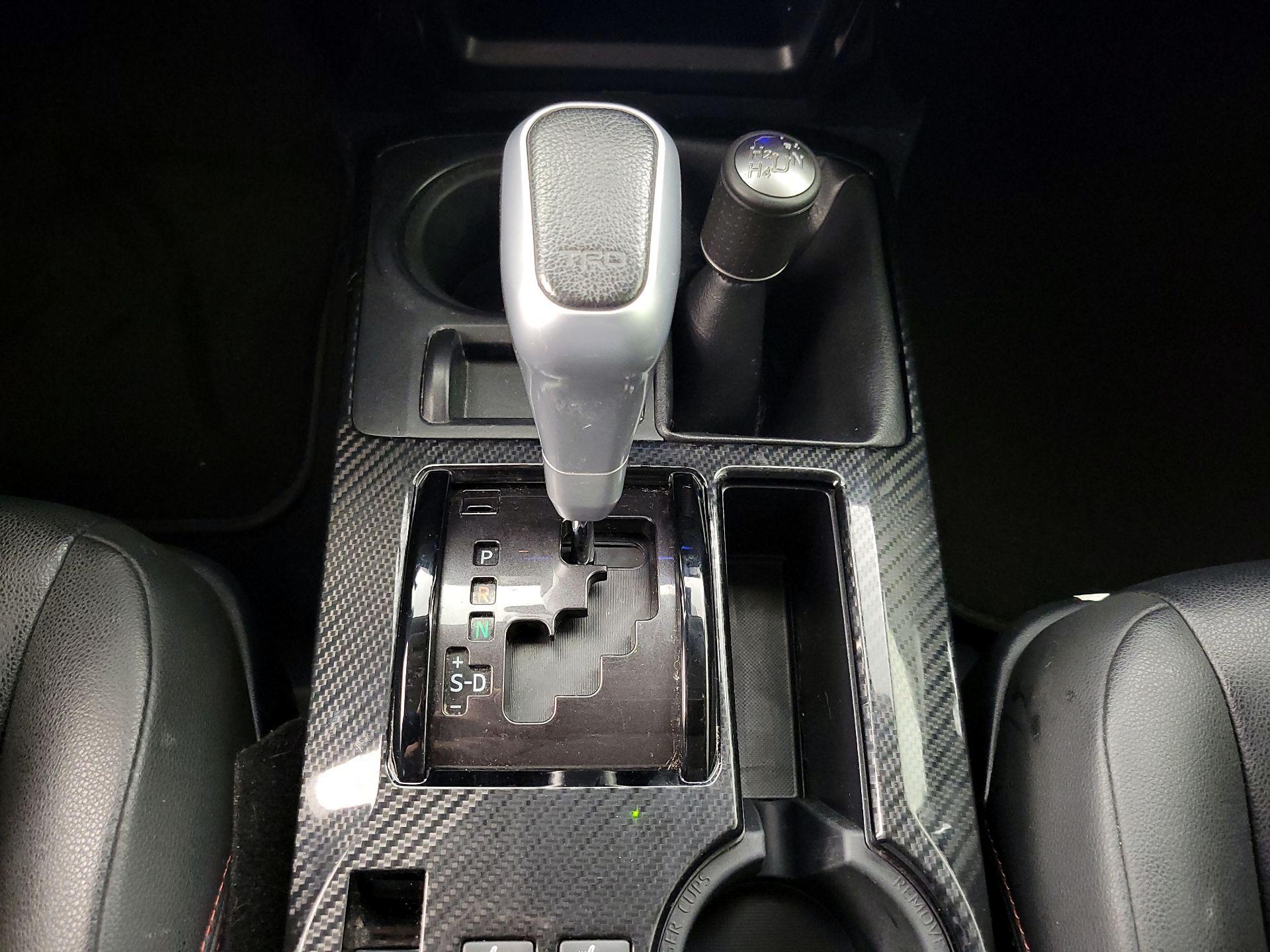 Thumbnail: 2021 Toyota 4Runner - 18