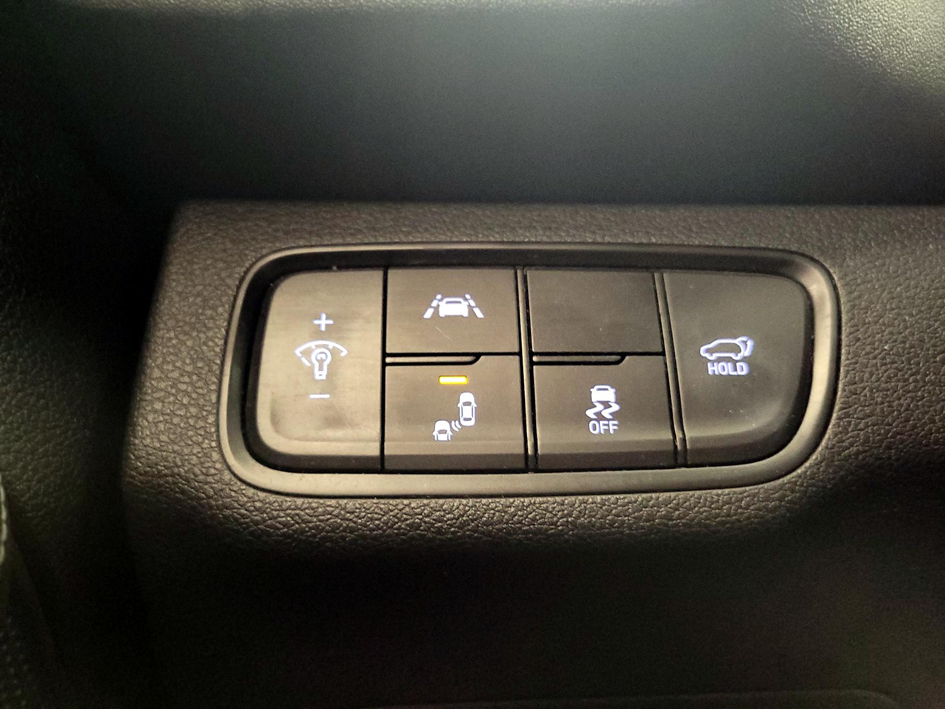 Thumbnail: 2020 Hyundai Santa Fe - 13