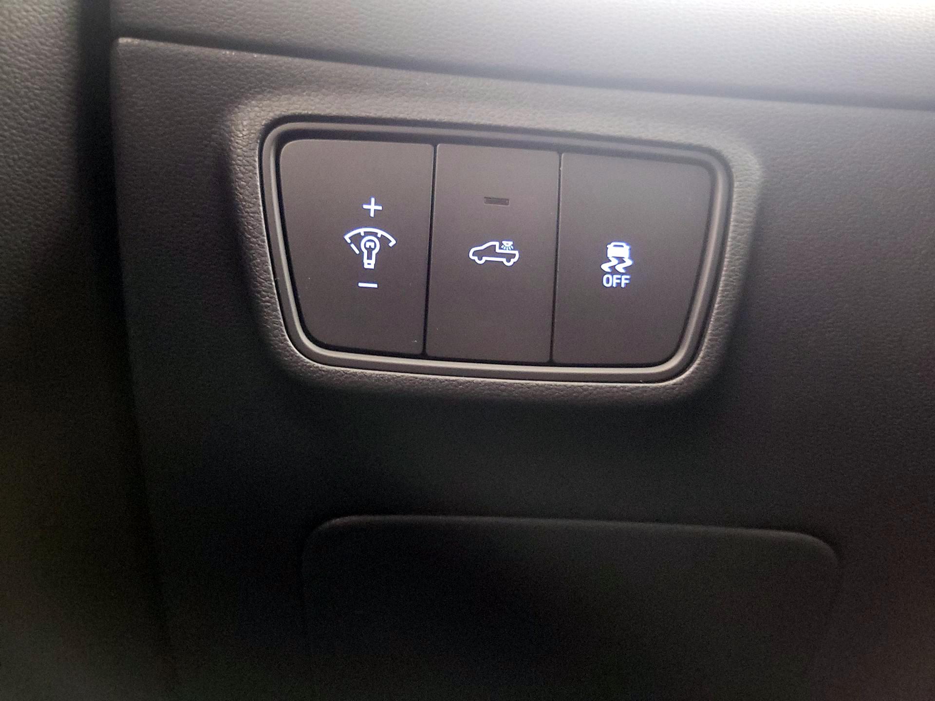 Thumbnail: 2023 Hyundai Santa Cruz - 13