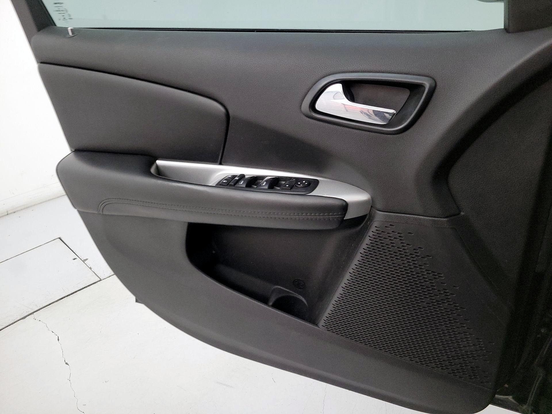 Thumbnail: 2018 Dodge Journey - 12