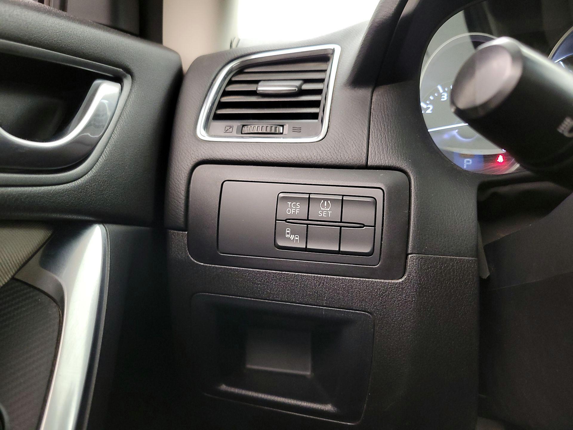 Thumbnail: 2016 Mazda CX-5 - 13