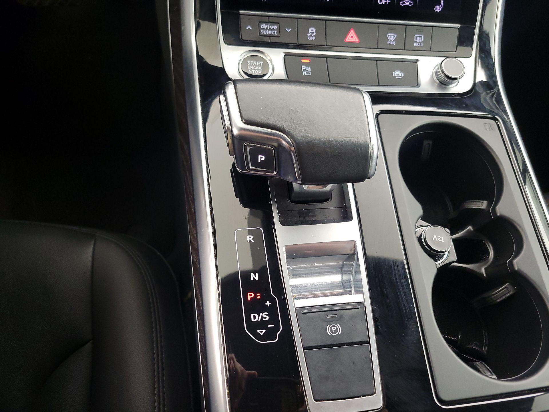 Thumbnail: 2021 Audi Q7 - 18