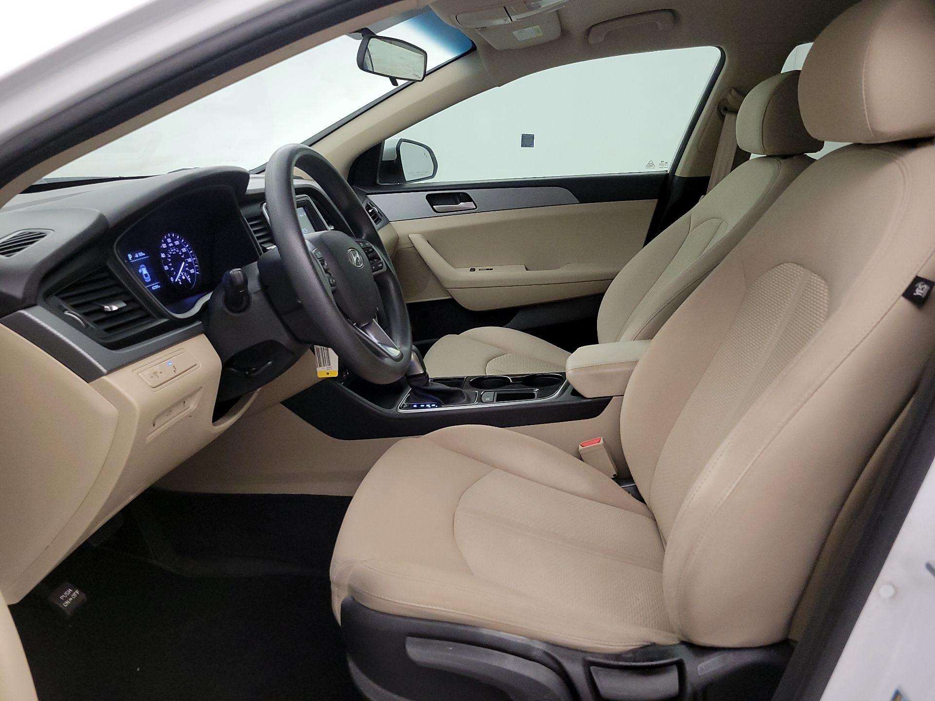 Thumbnail: 2019 Hyundai Sonata - 11