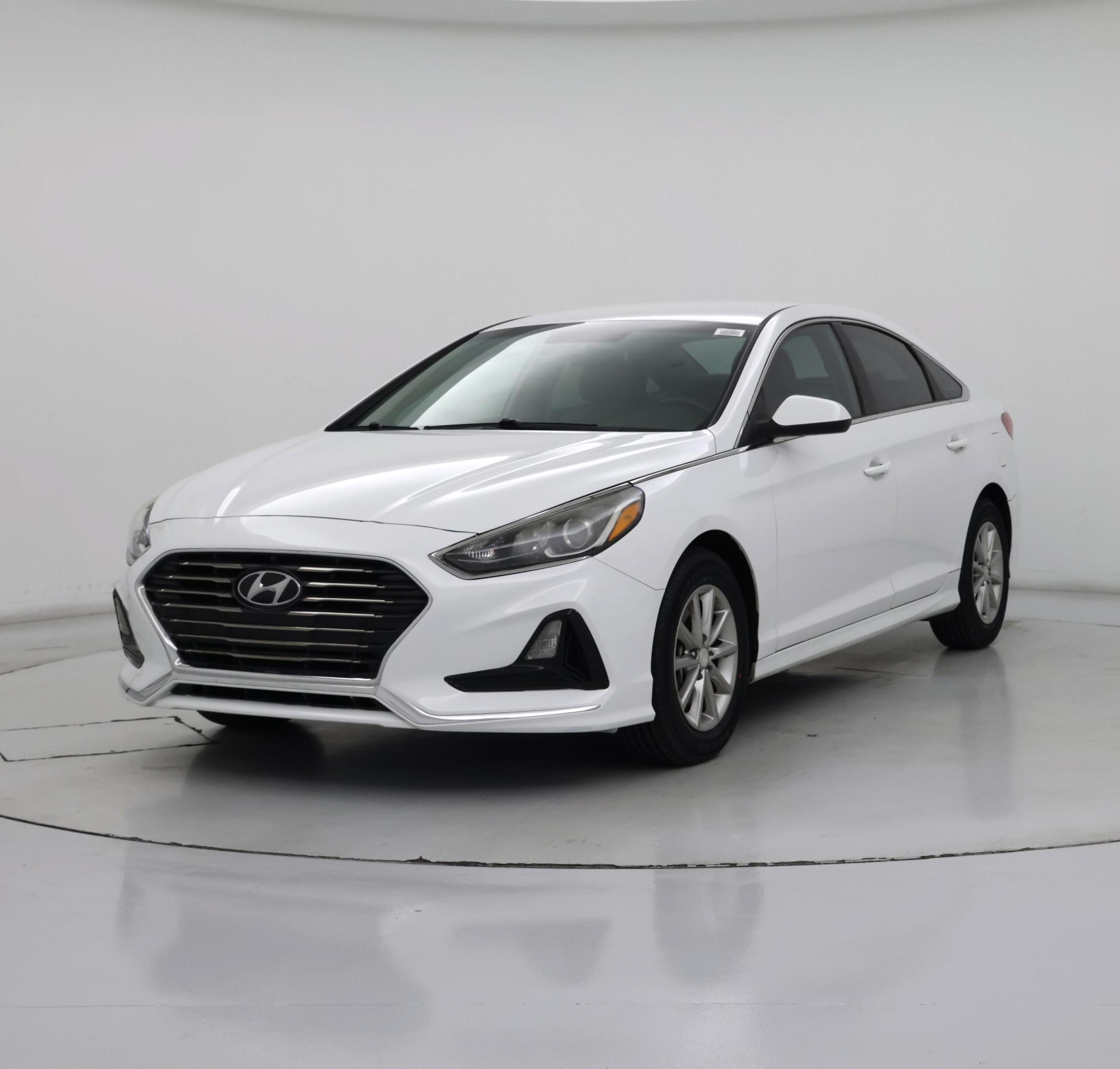 Thumbnail: 2019 Hyundai Sonata - 4