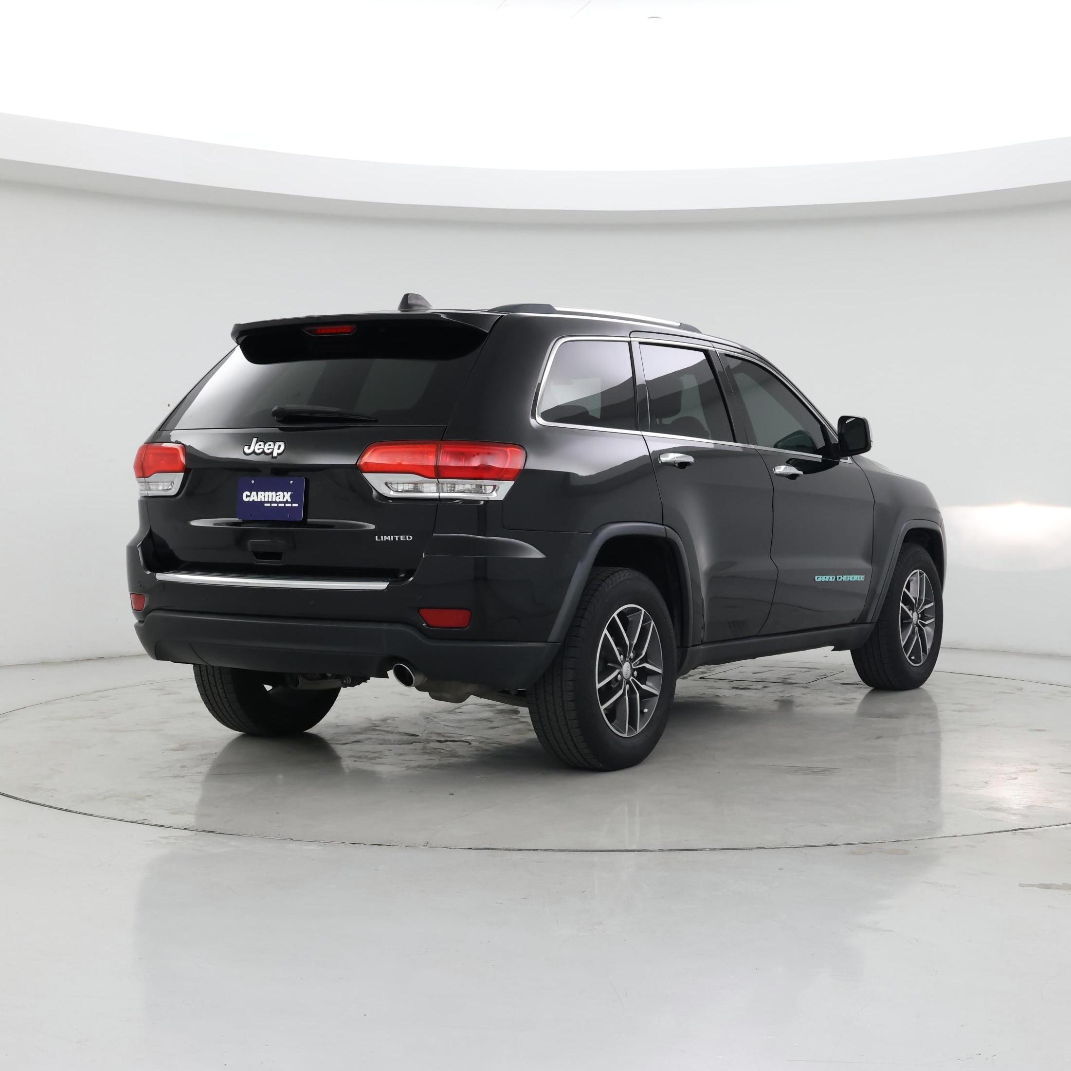 Thumbnail: 2018 Jeep Grand Cherokee - 8