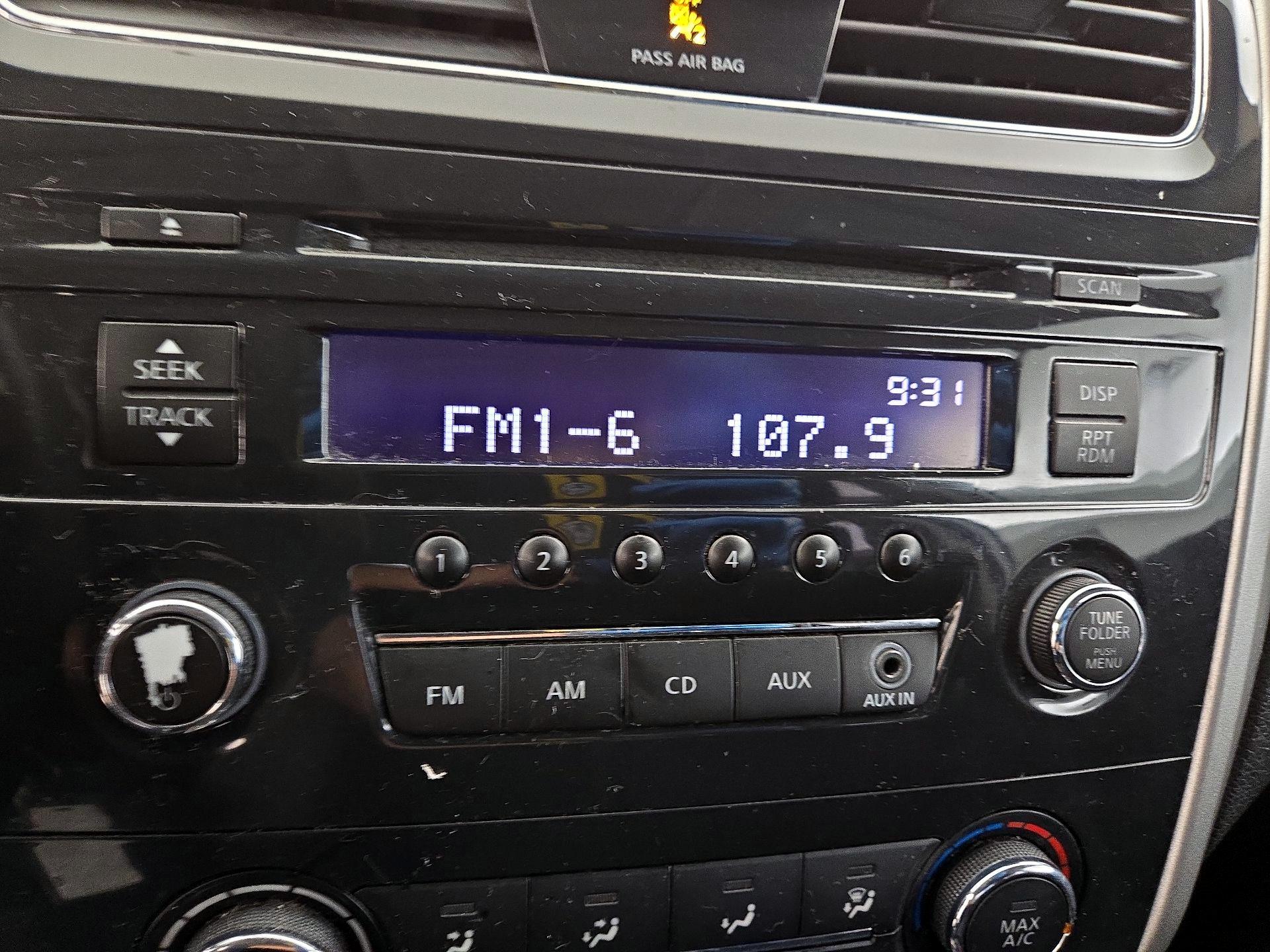 Thumbnail: 2014 Nissan Altima - 14